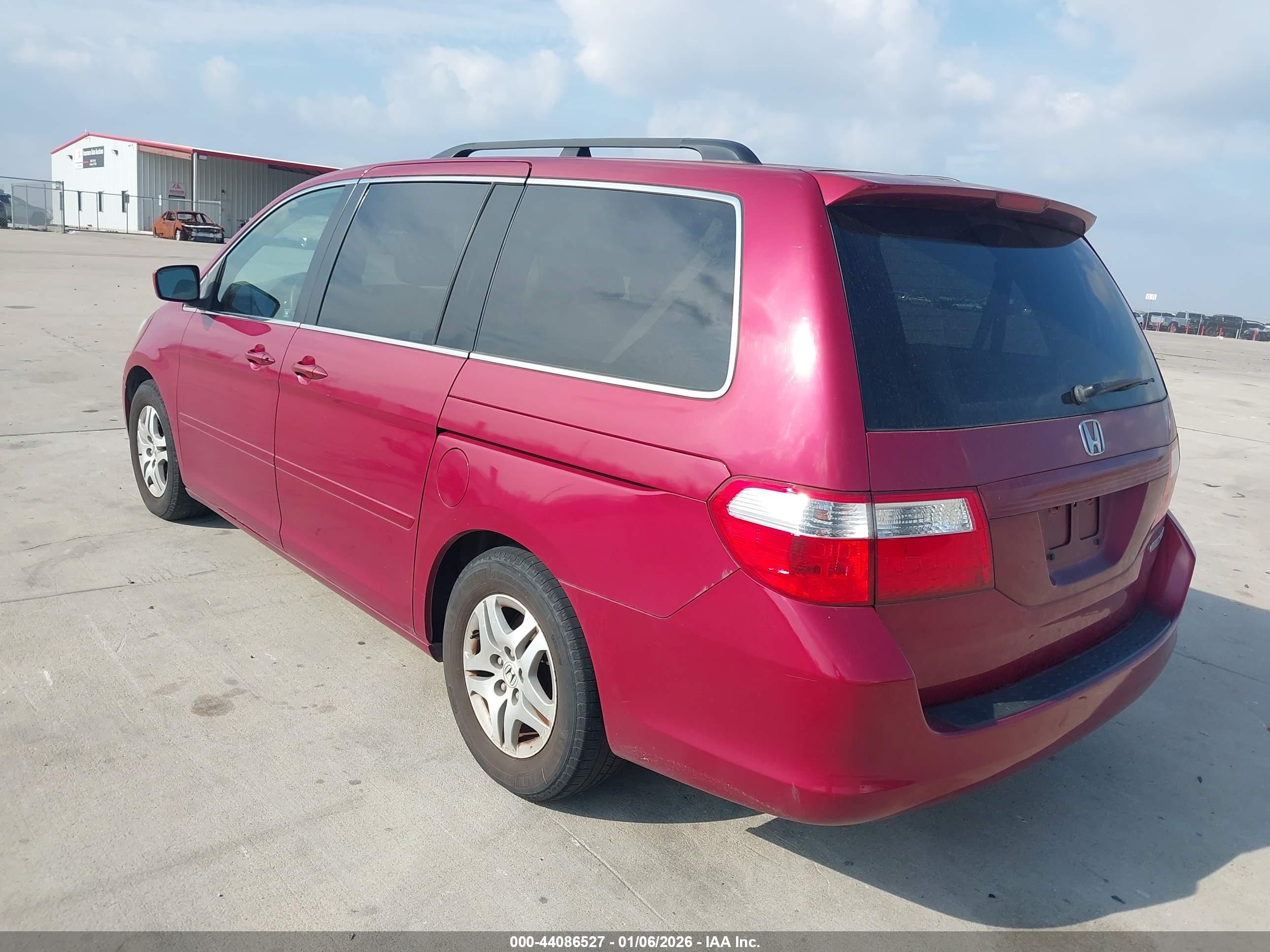 HONDA ODYSSEY image 3