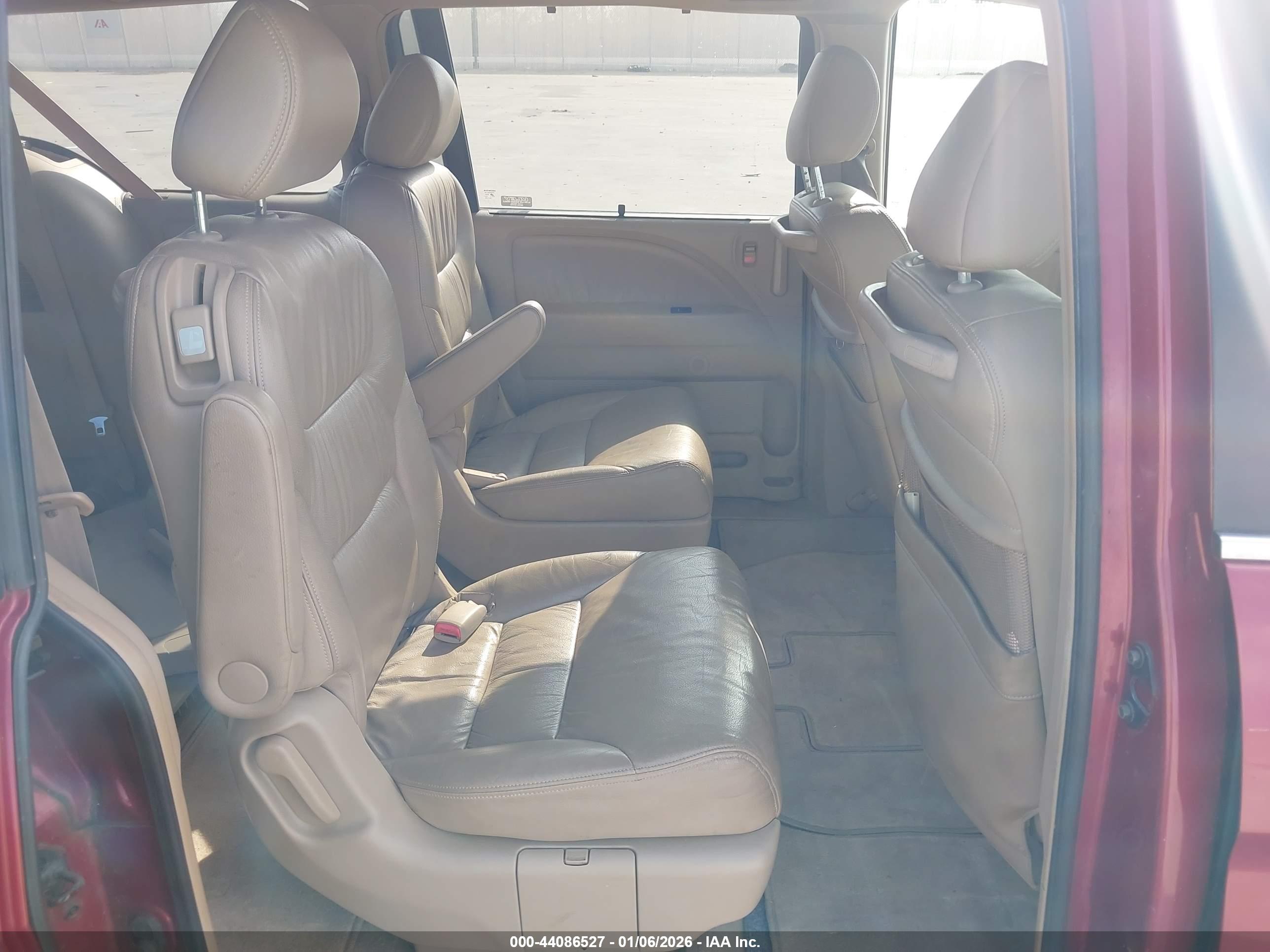 HONDA ODYSSEY image 8