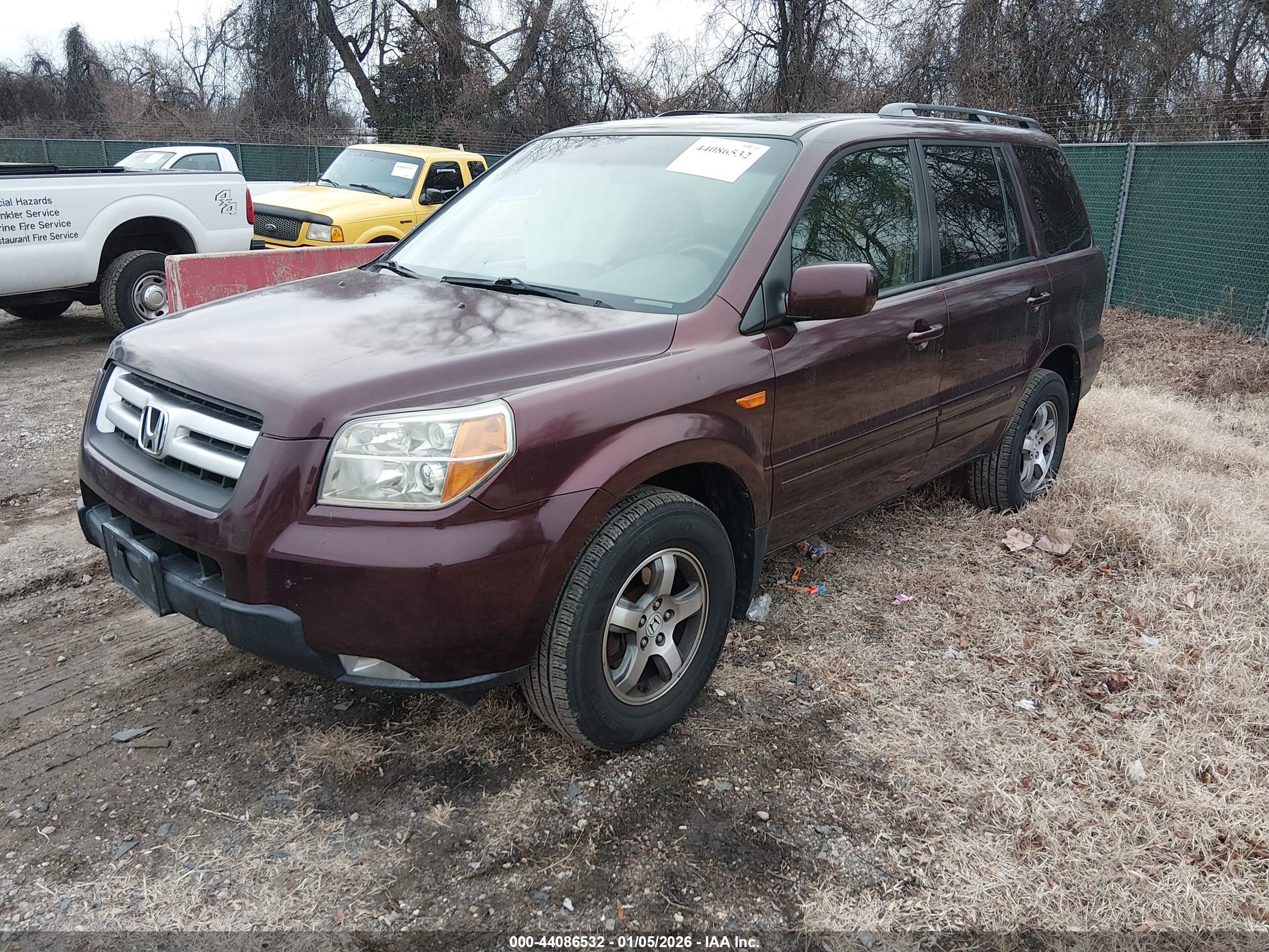HONDA PILOT image 2