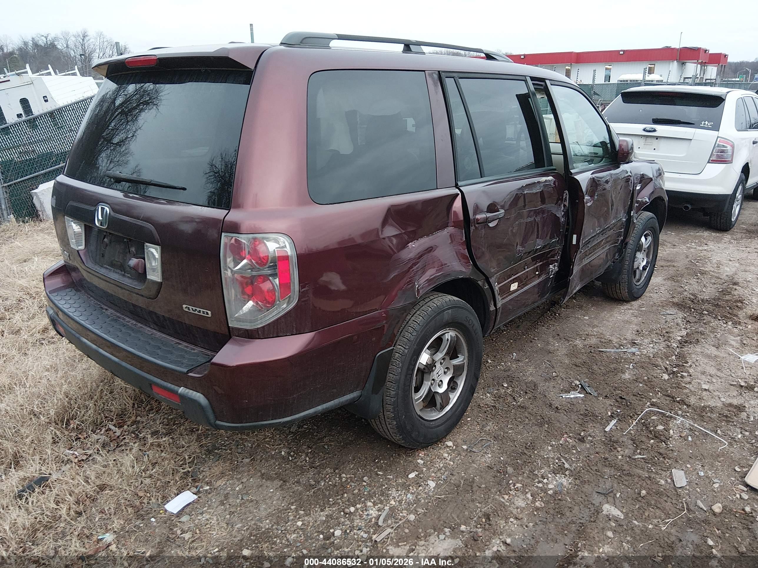 HONDA PILOT image 4