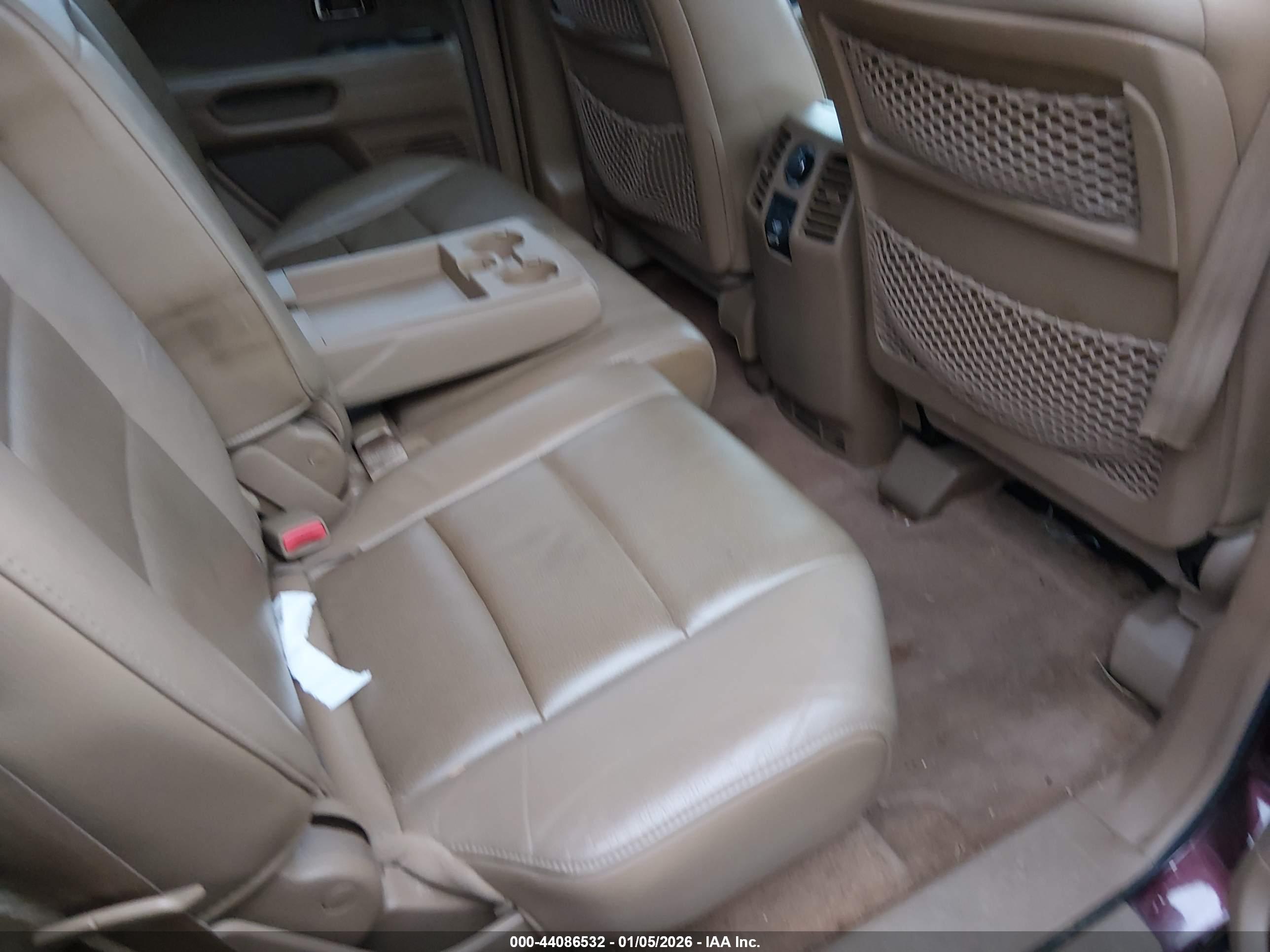 HONDA PILOT image 8