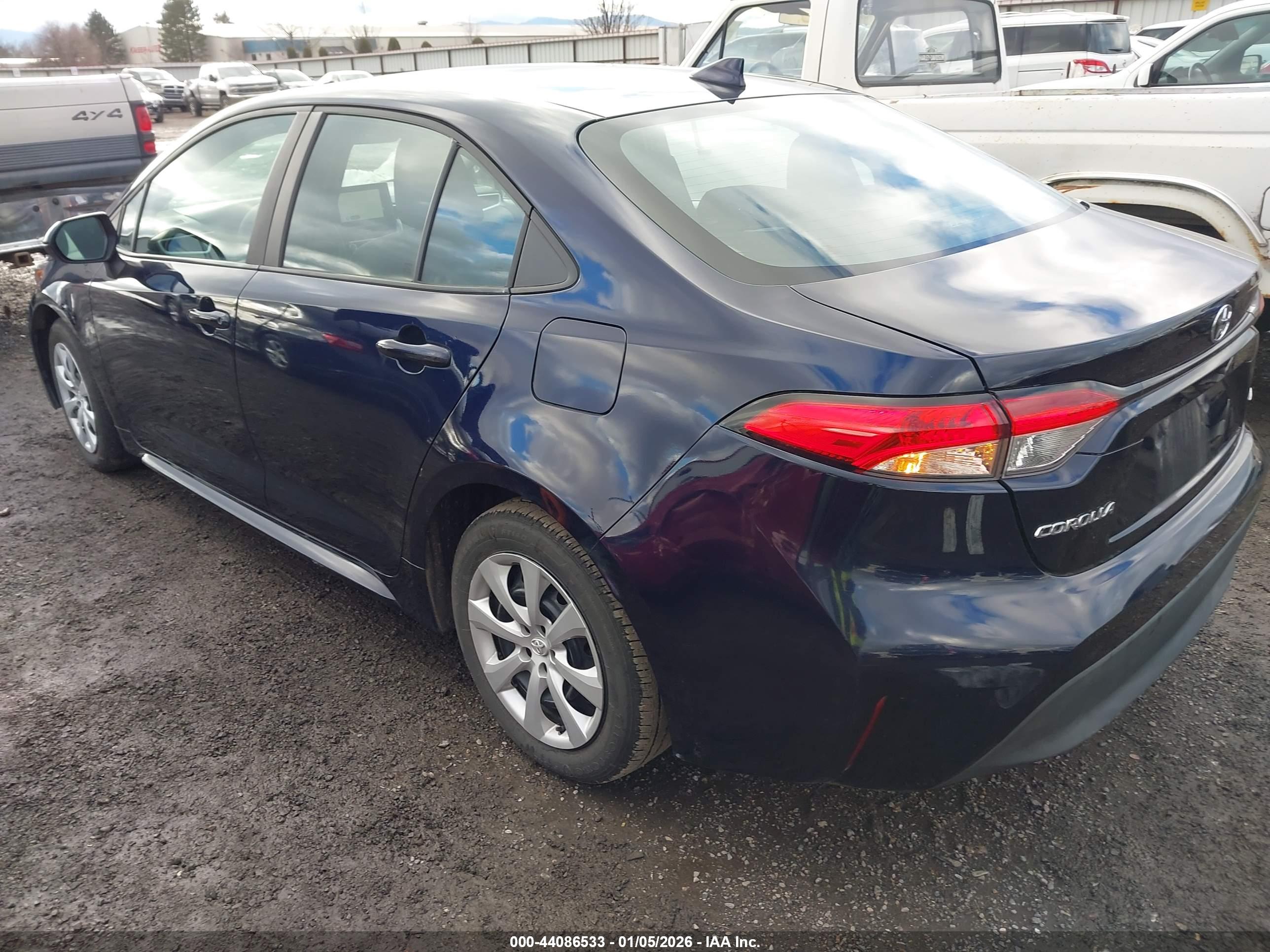 TOYOTA COROLLA image 3