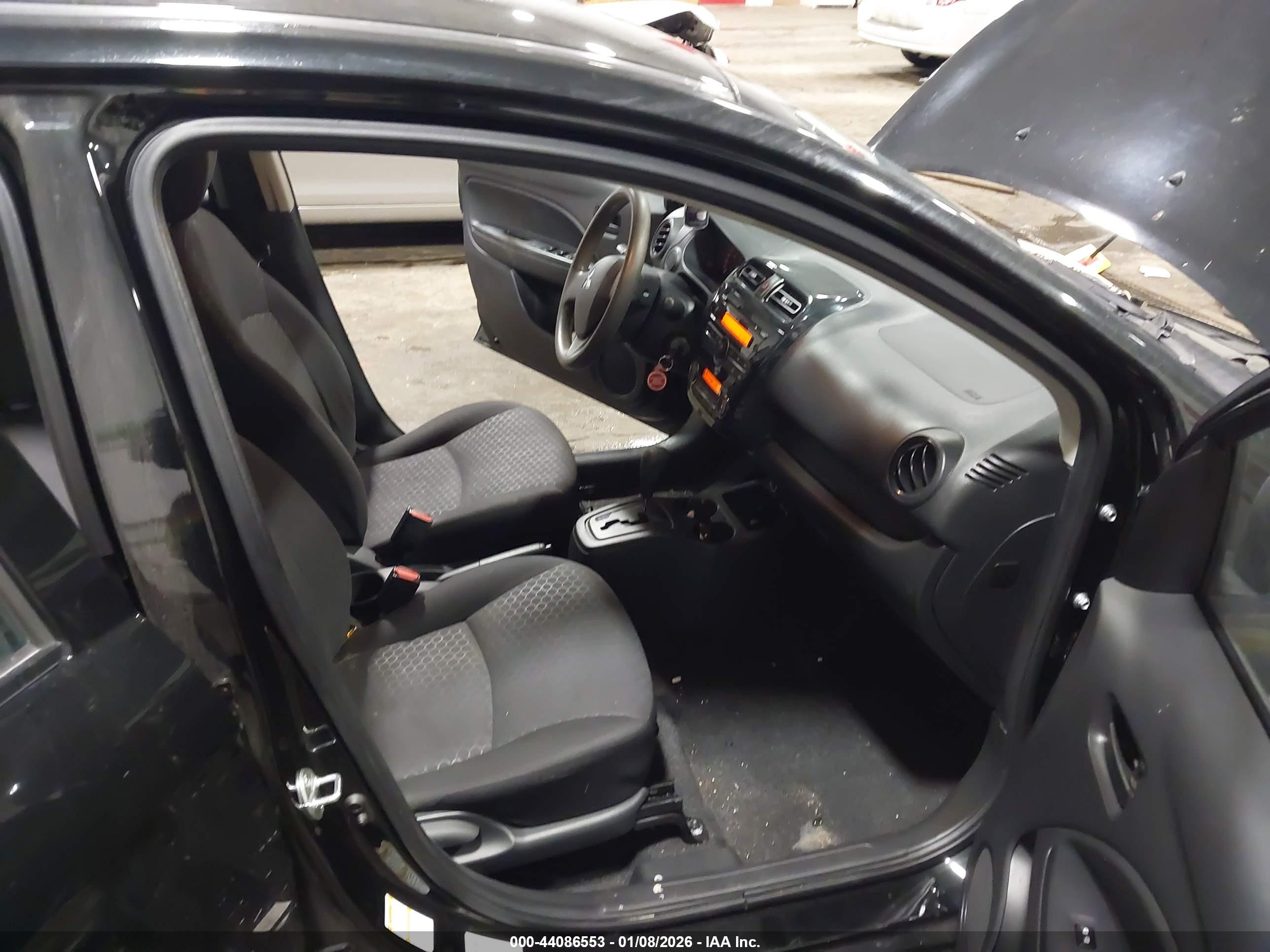 MITSUBISHI MIRAGE image 5