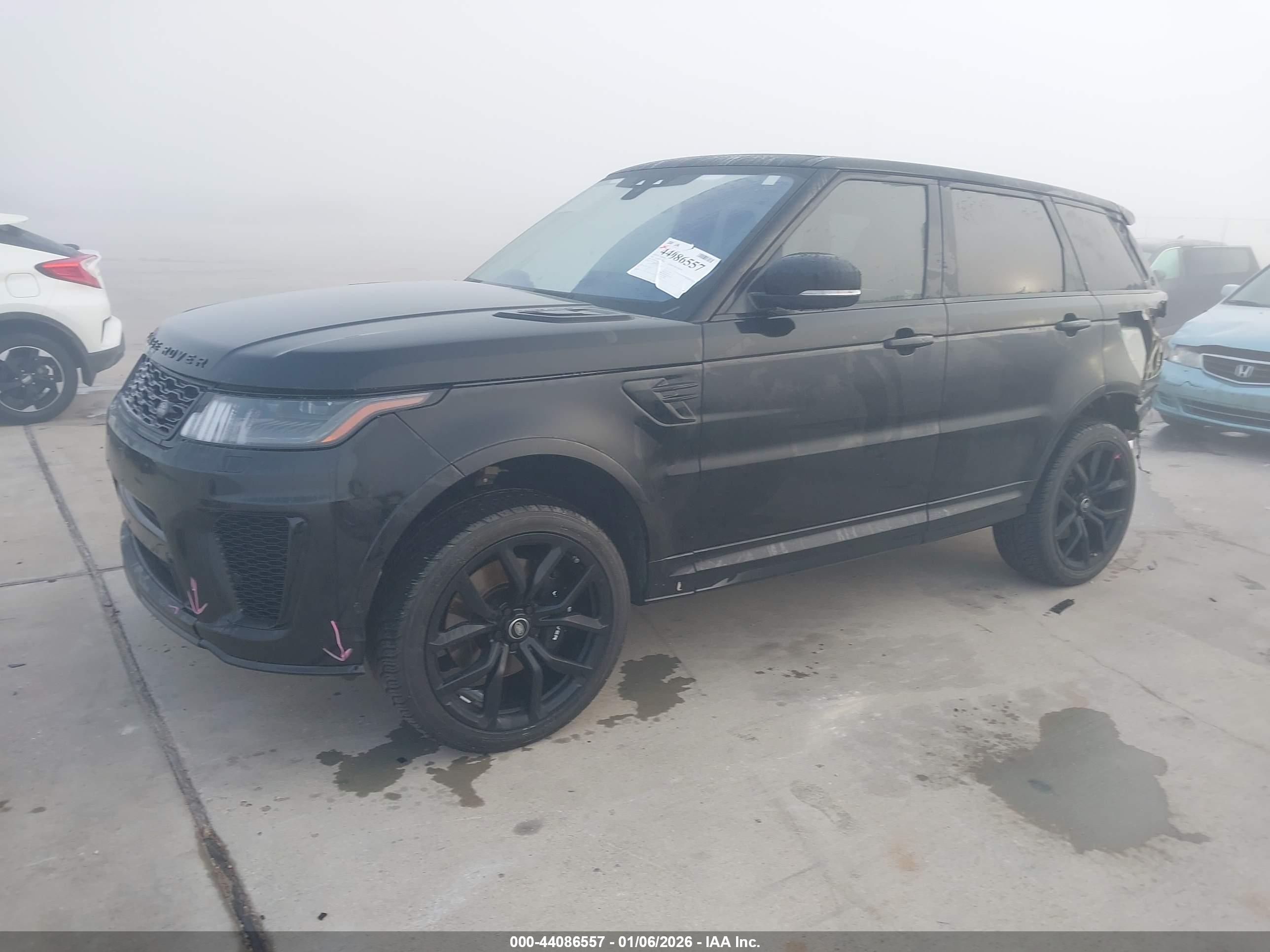 LAND ROVER image 2