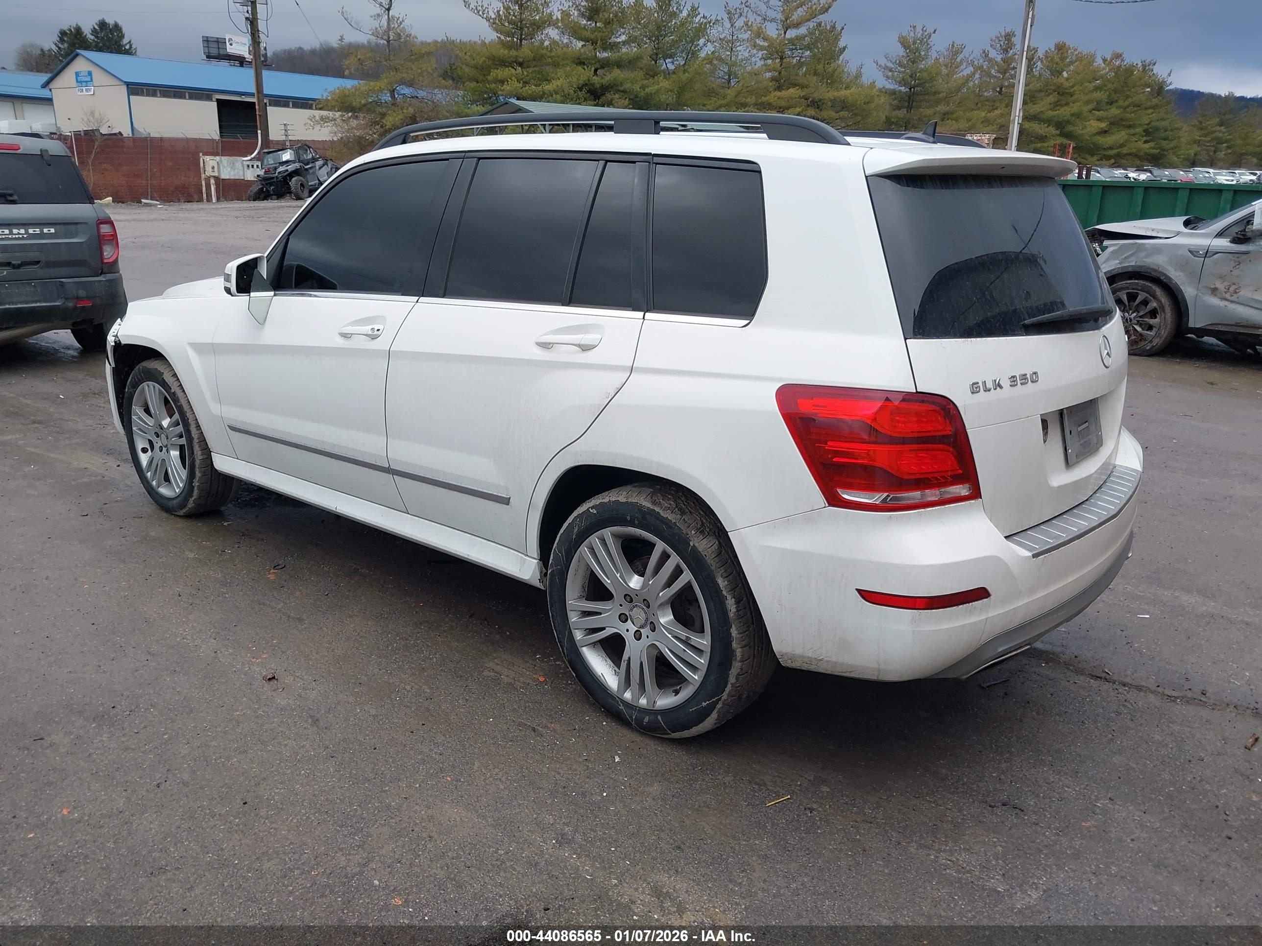 MERCEDES-BENZ GLK image 3