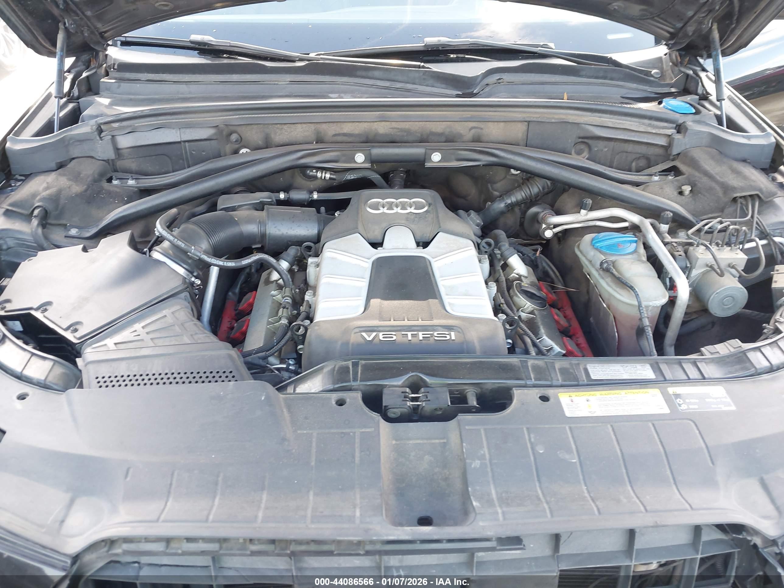 AUDI SQ5 image 10