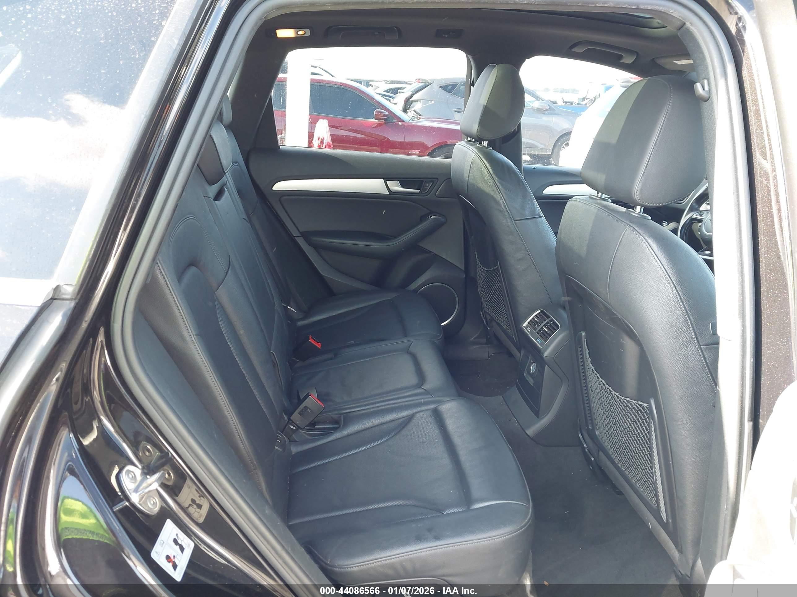AUDI SQ5 image 8