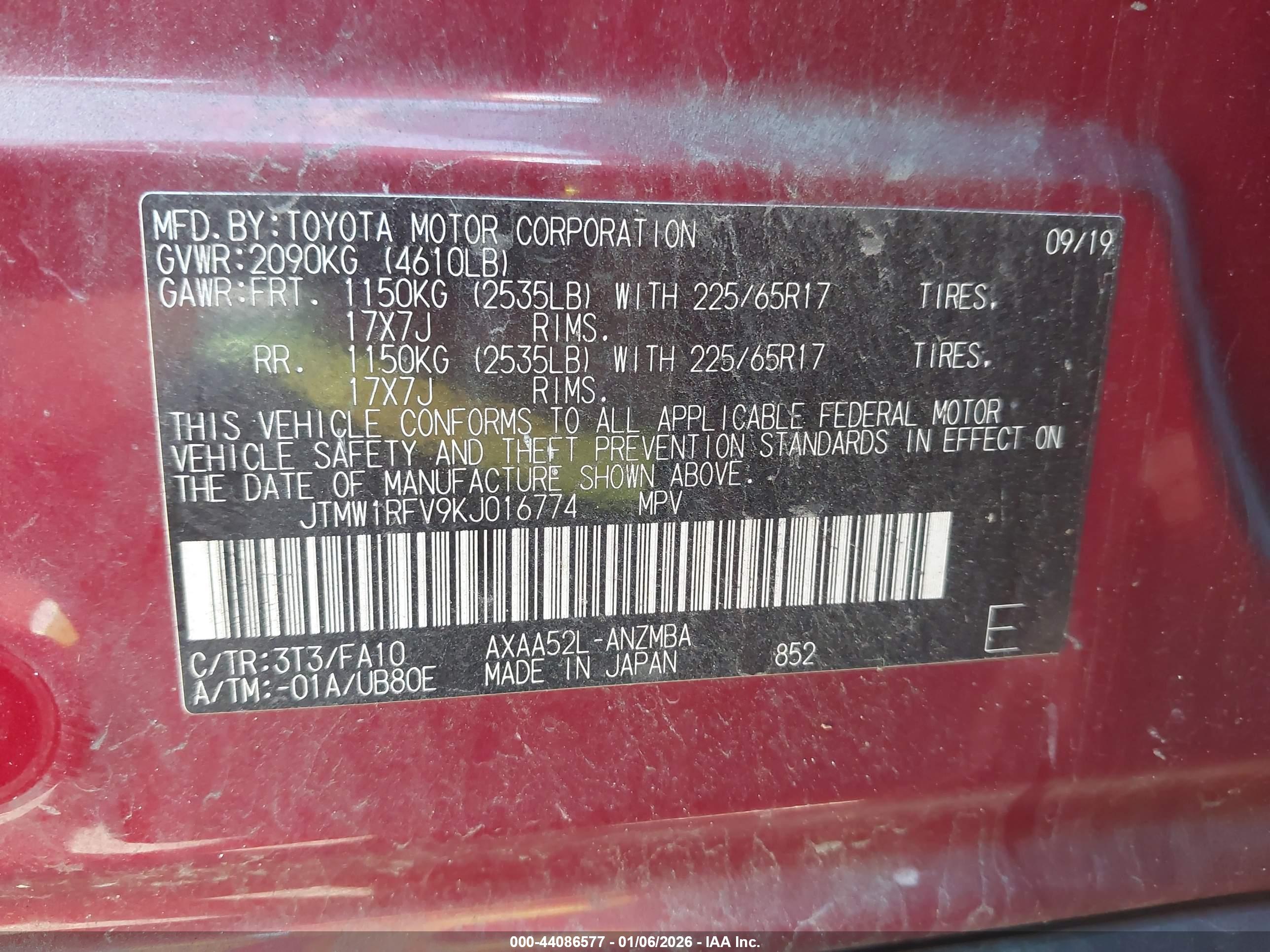 TOYOTA RAV4 image 9