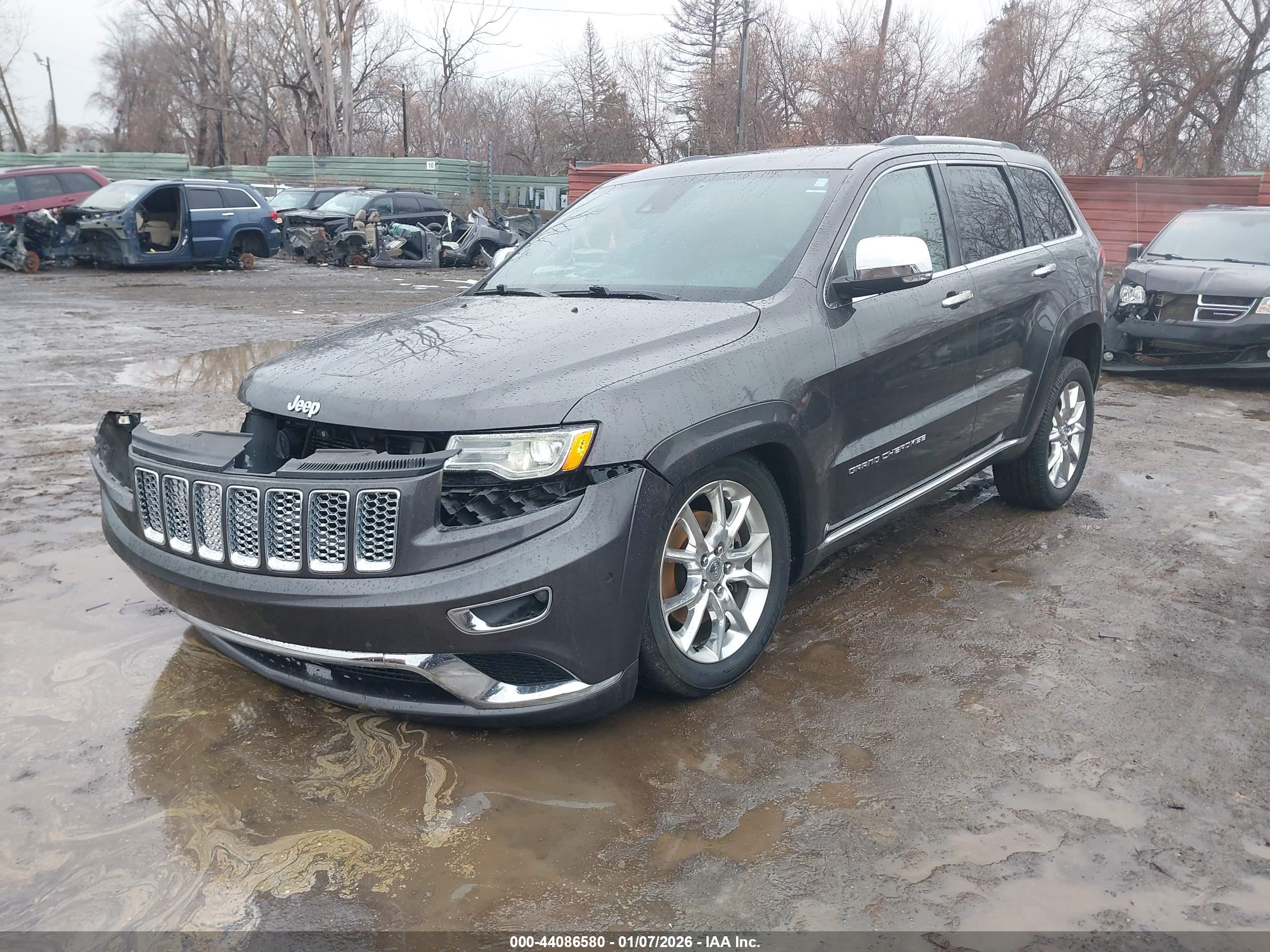 JEEP GRAND image 2