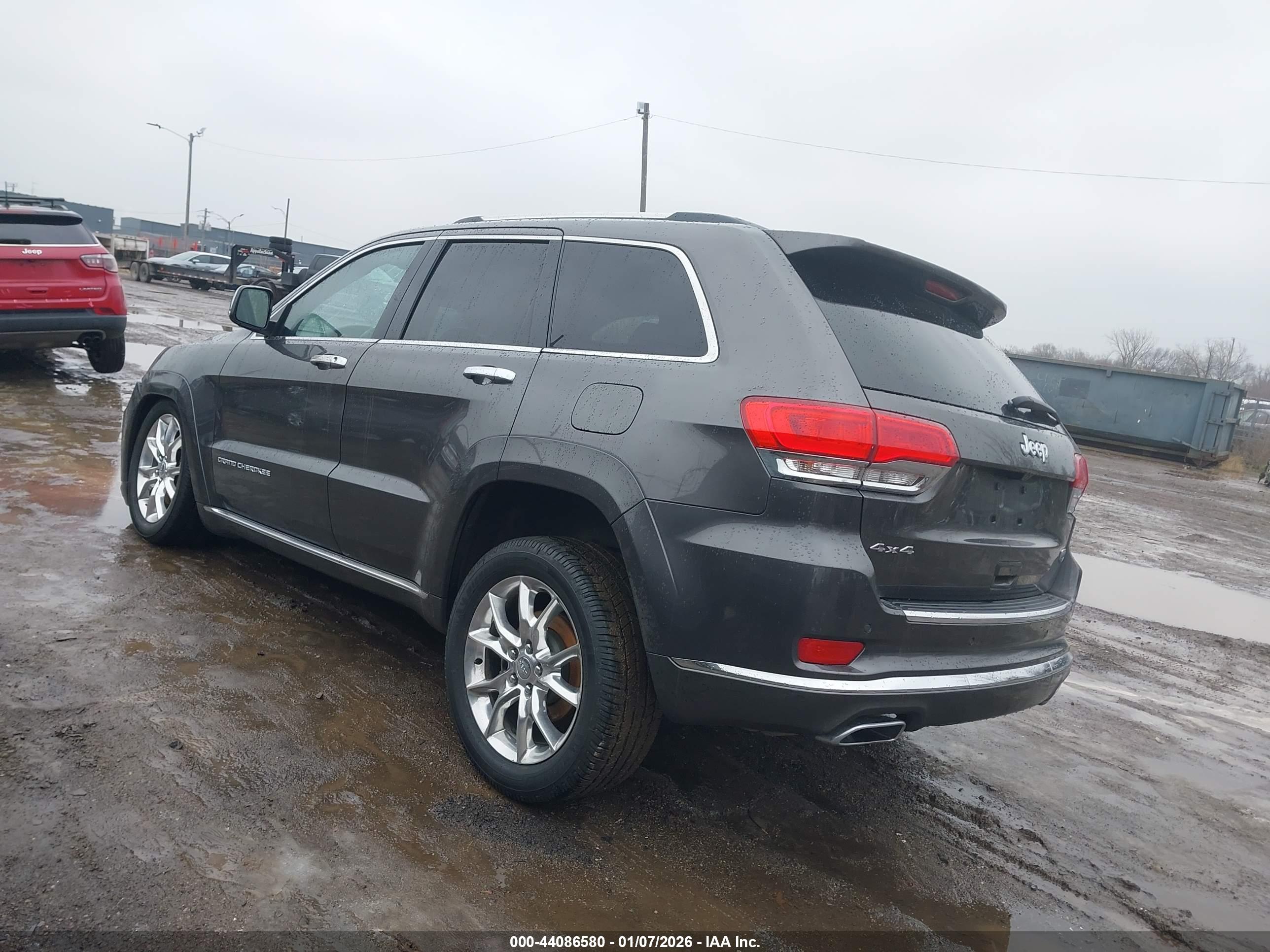 JEEP GRAND image 3