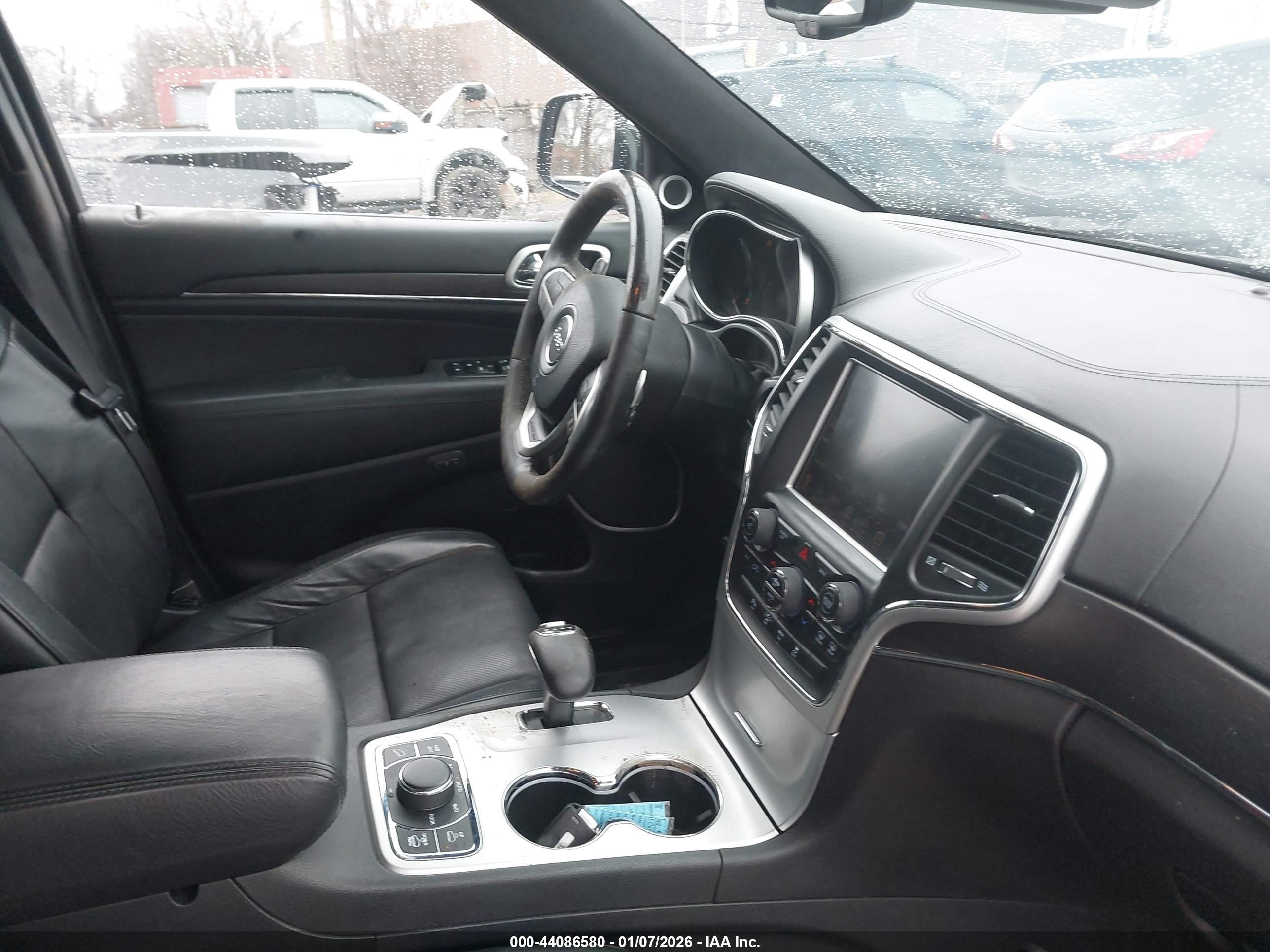 JEEP GRAND image 5