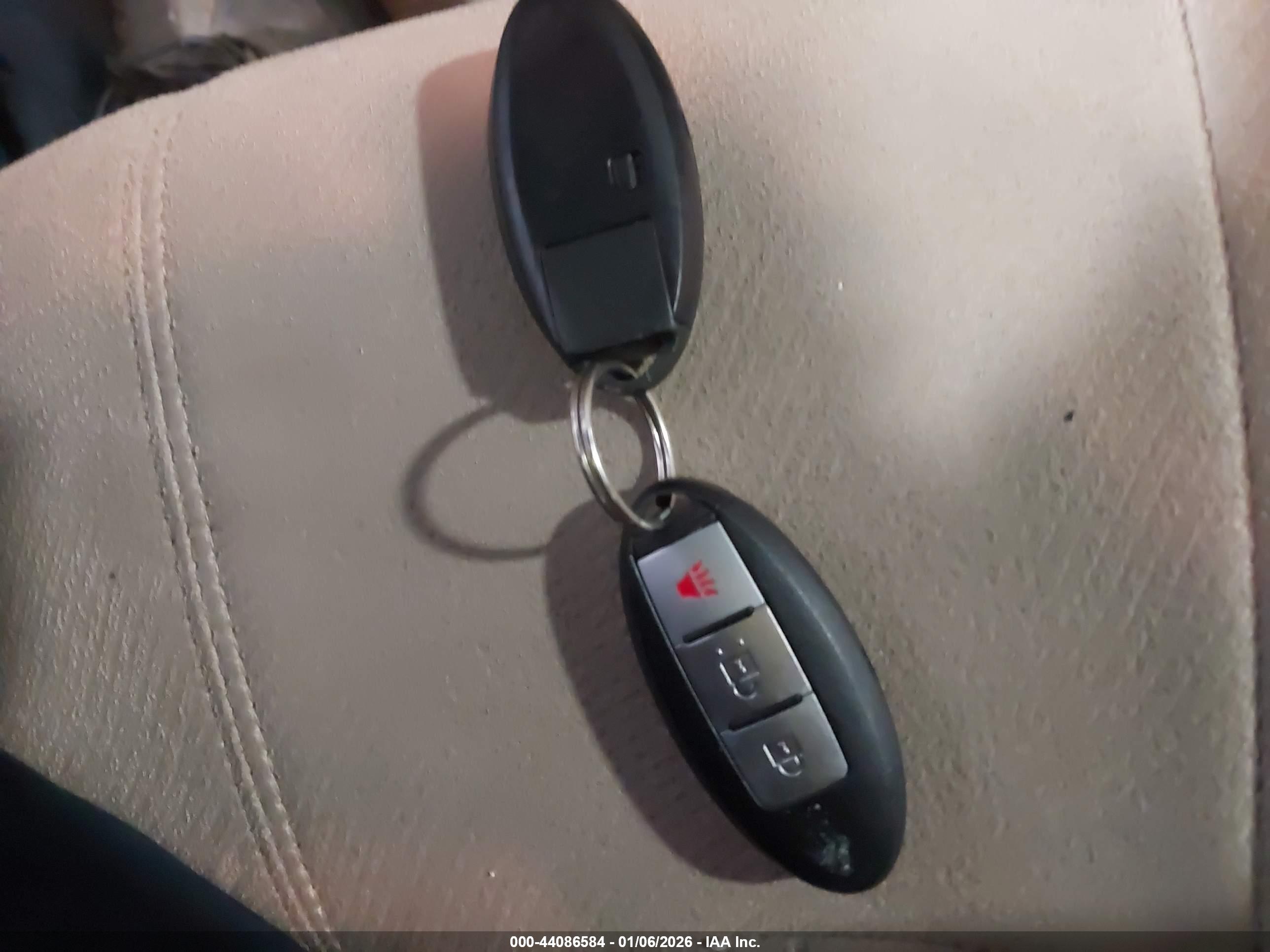 NISSAN MURANO image 11