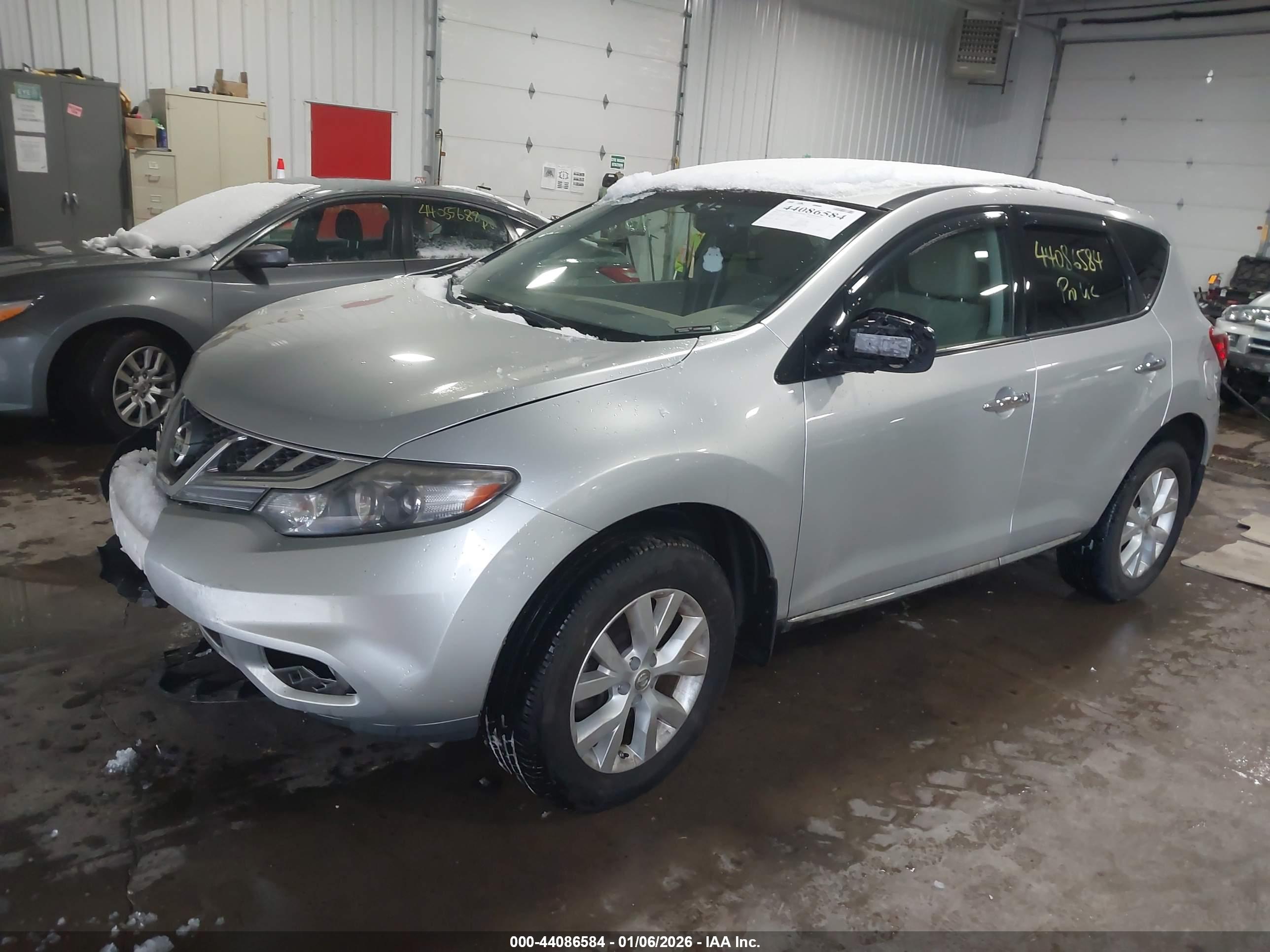 NISSAN MURANO image 2