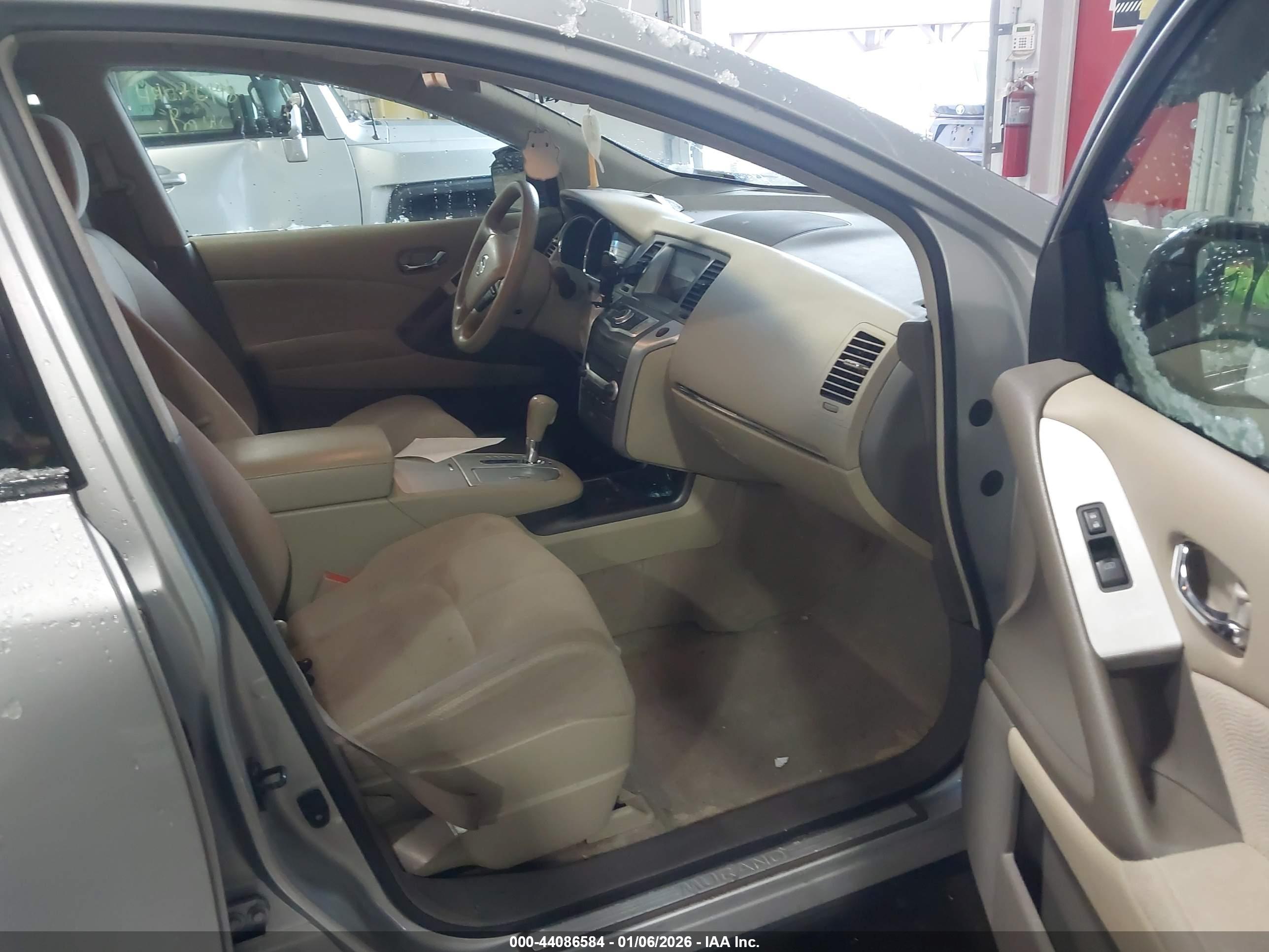 NISSAN MURANO image 5
