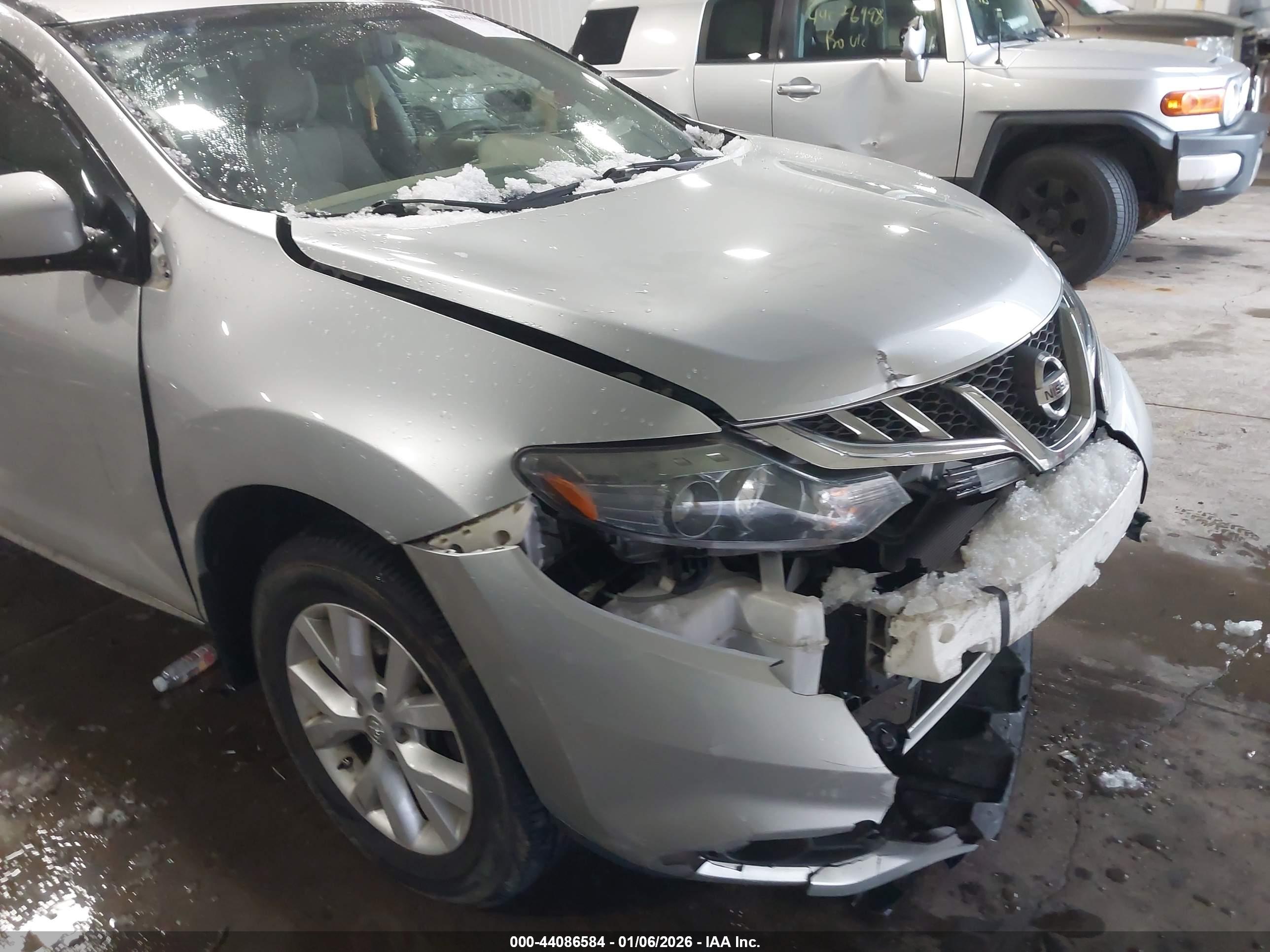 NISSAN MURANO image 6