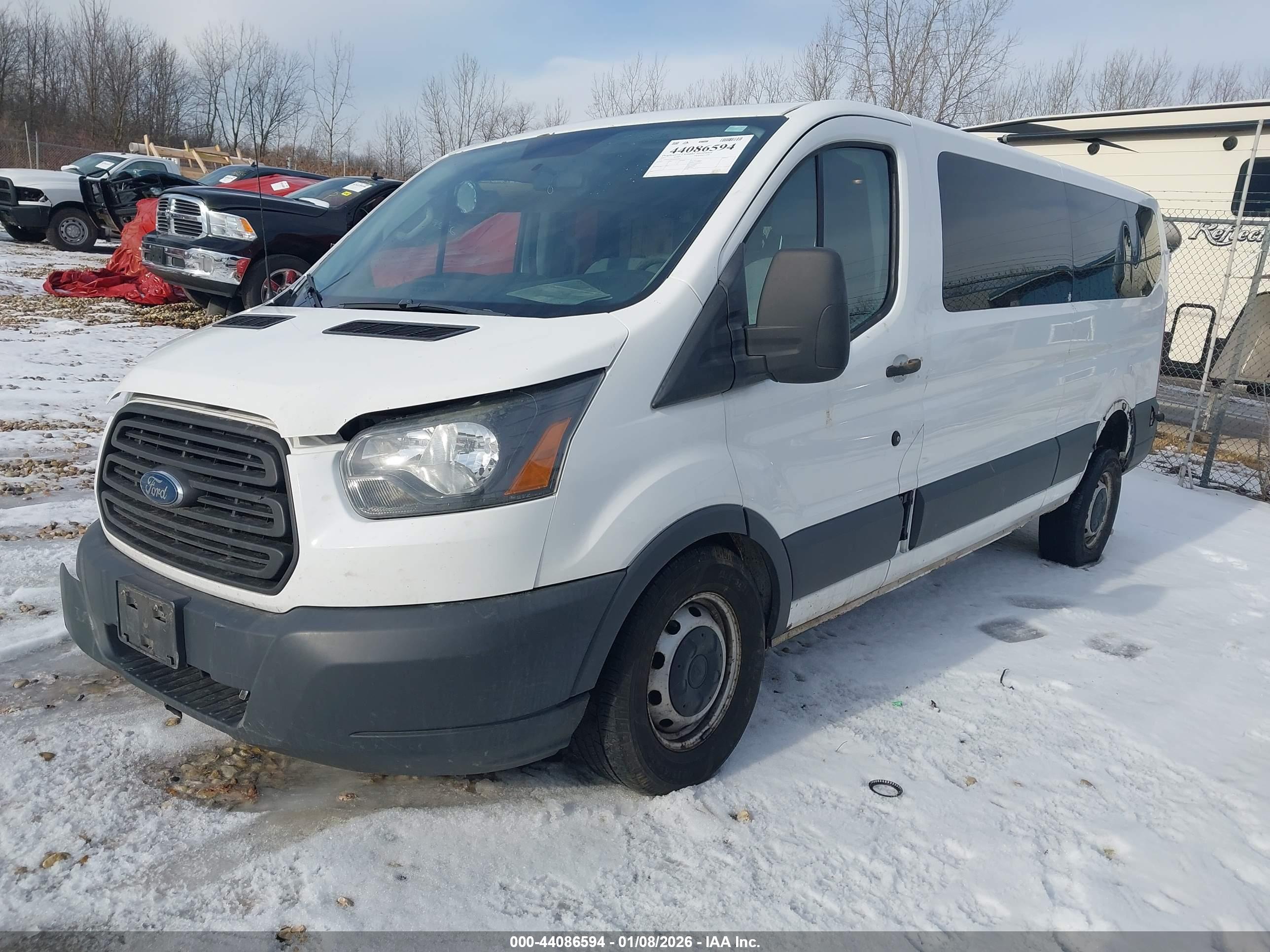 FORD TRANSIT-350 image 2