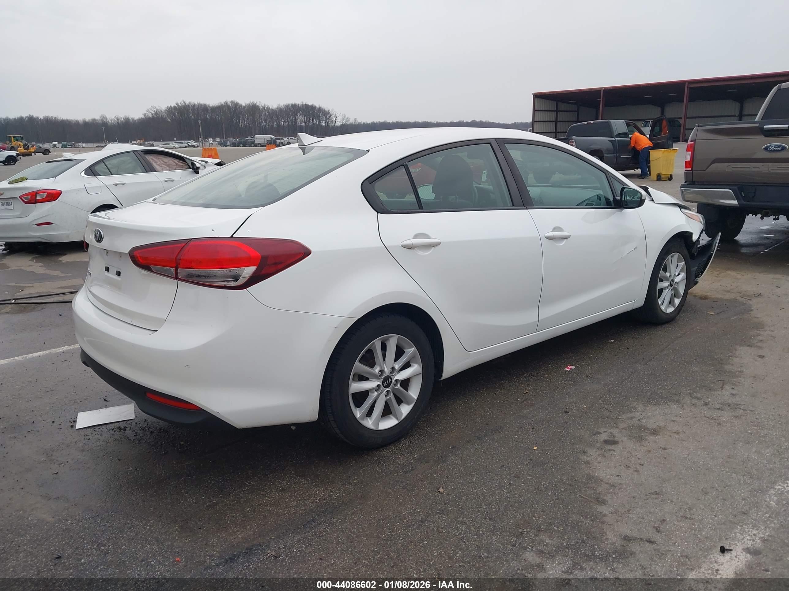 KIA FORTE image 4