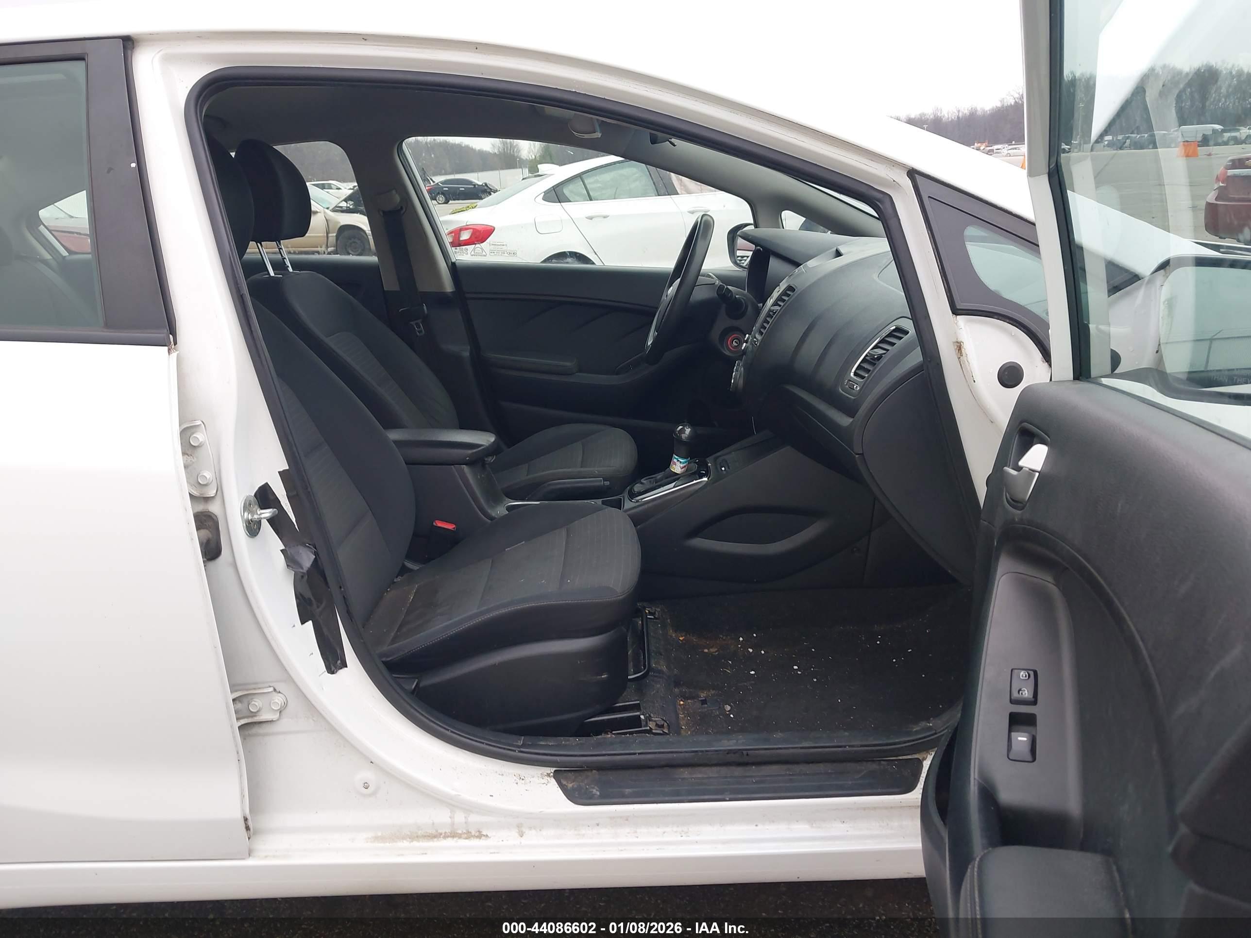 KIA FORTE image 5