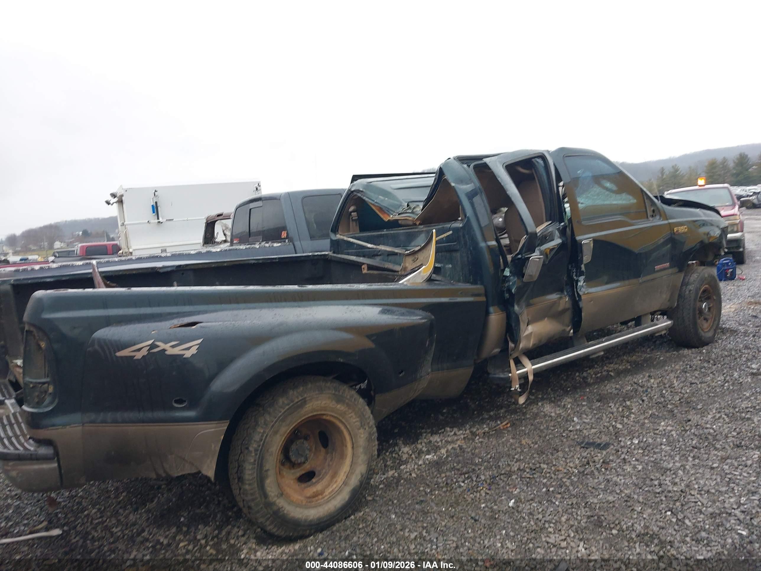 FORD F-350 image 4