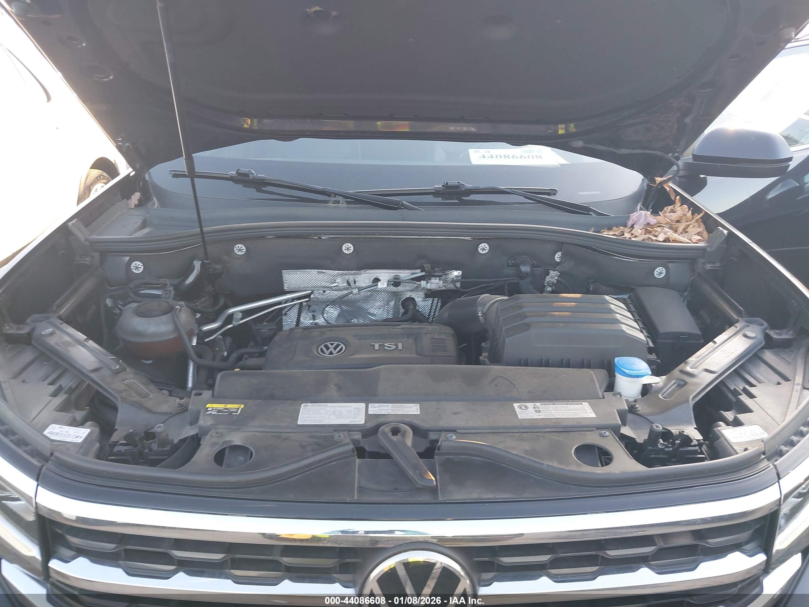 VOLKSWAGEN ATLAS image 10
