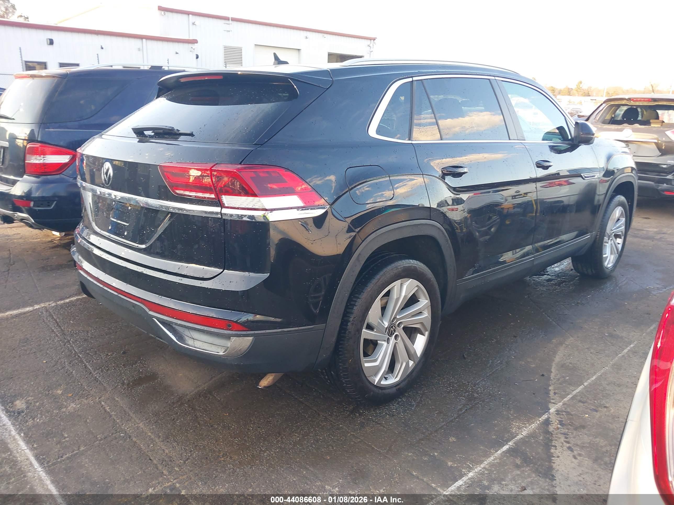 VOLKSWAGEN ATLAS image 4