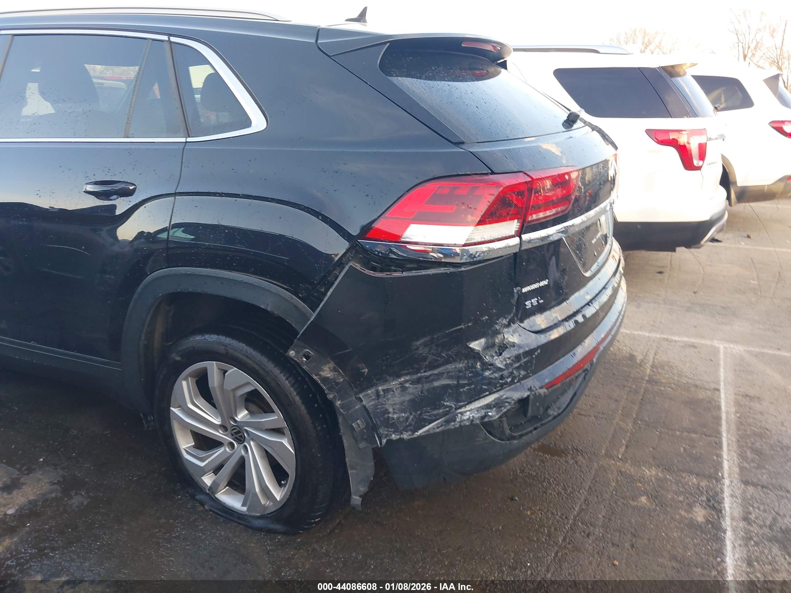 VOLKSWAGEN ATLAS image 6