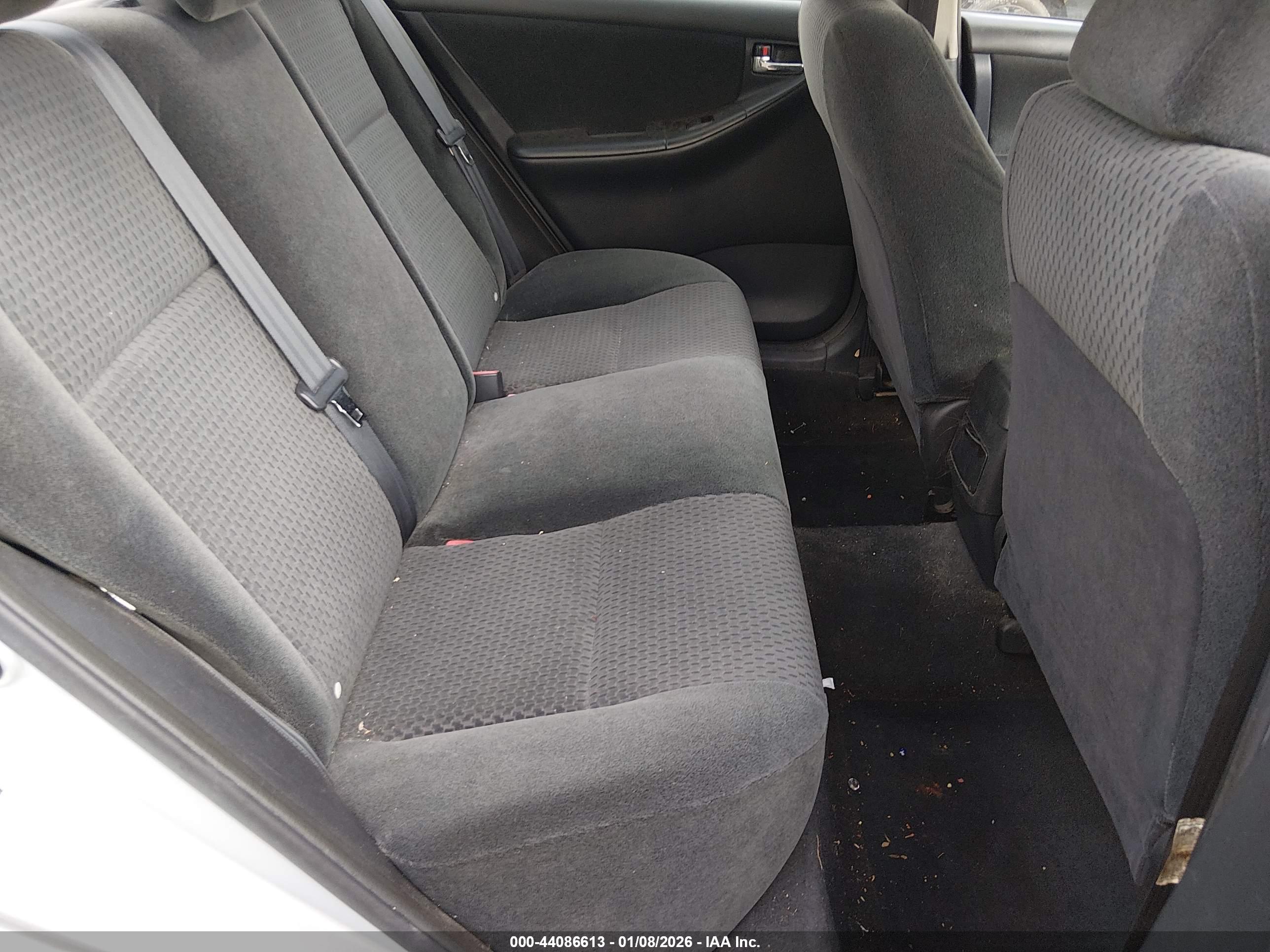 TOYOTA COROLLA image 8