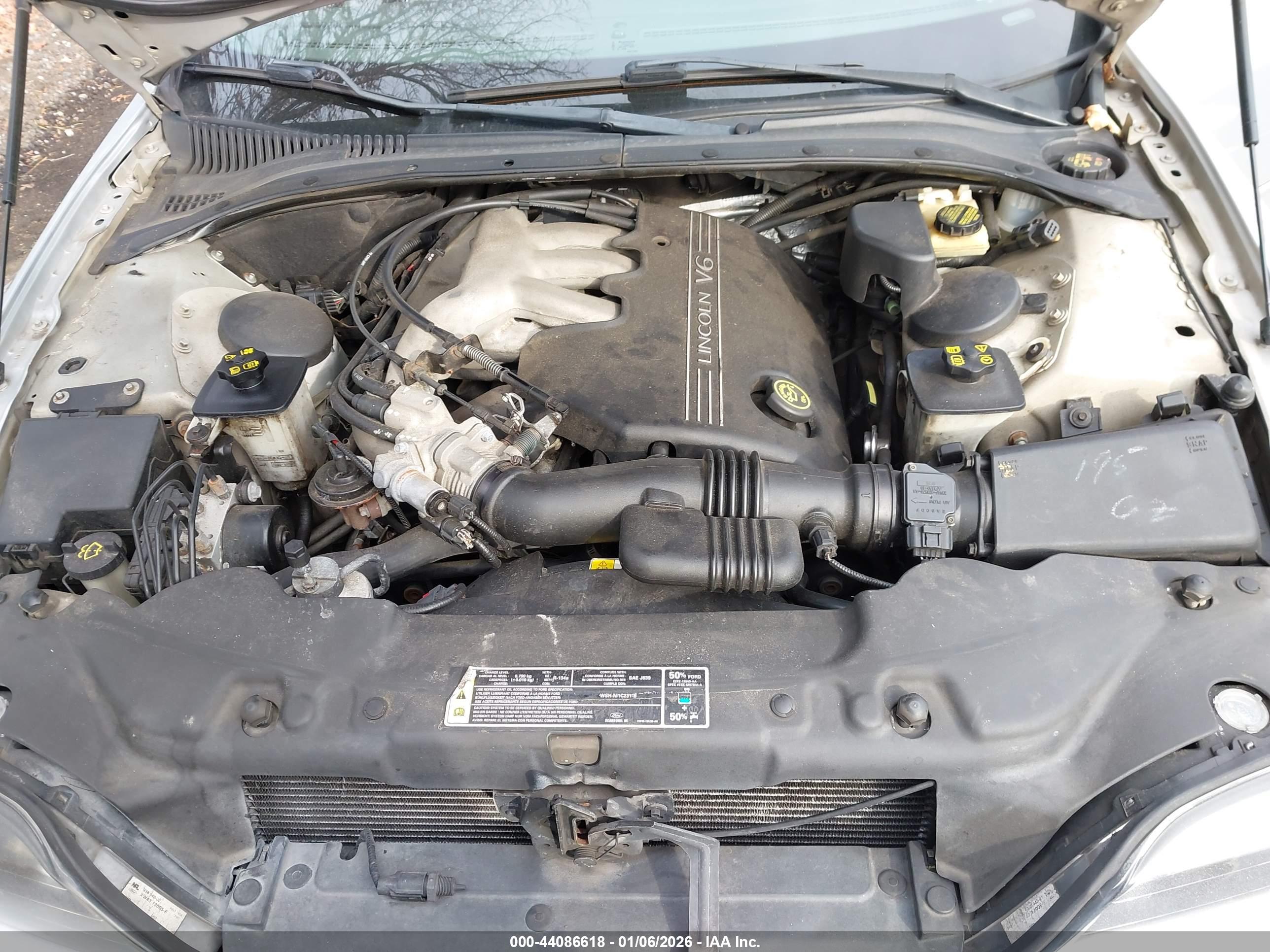 LINCOLN LS image 10