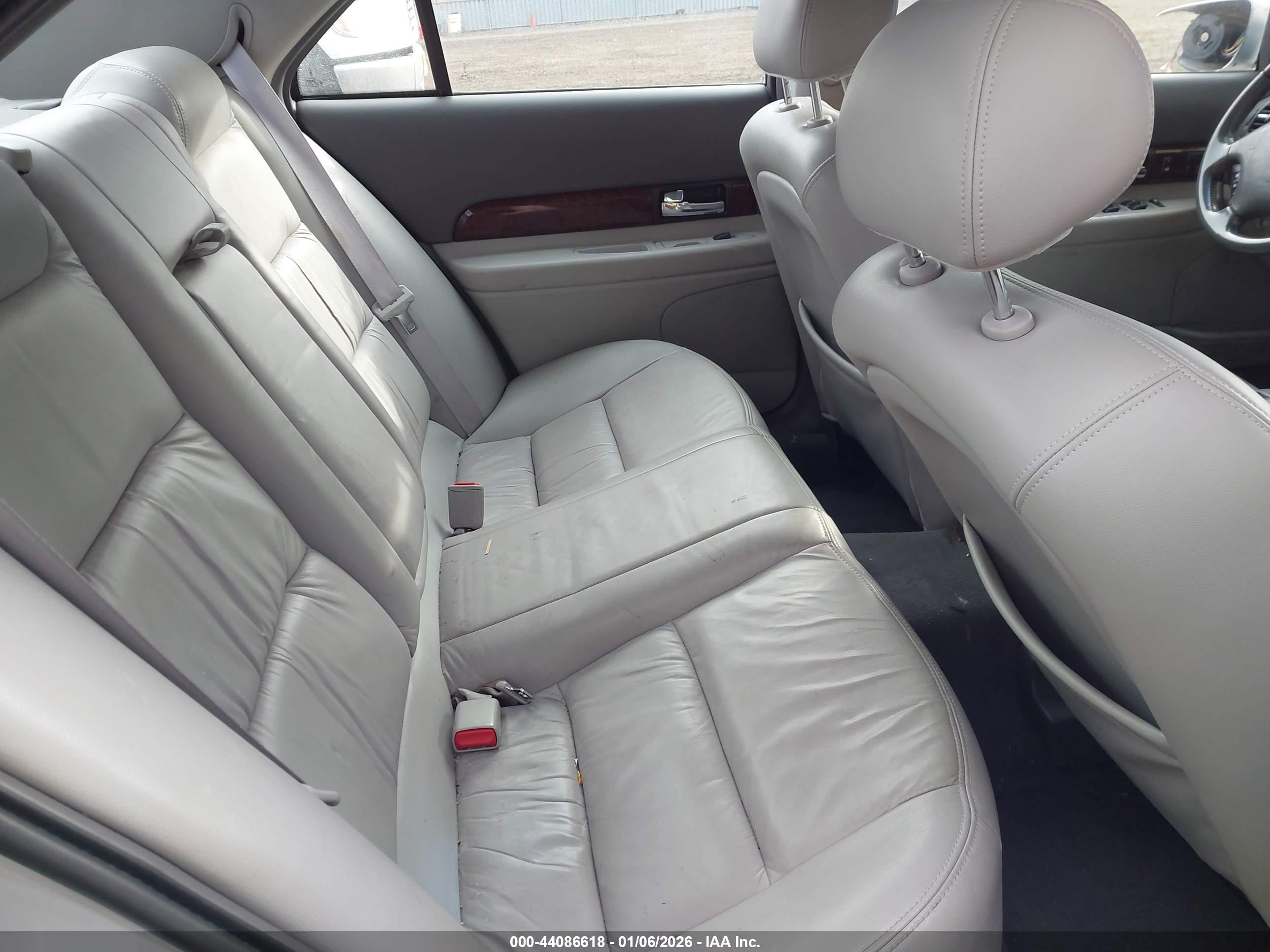 LINCOLN LS image 8