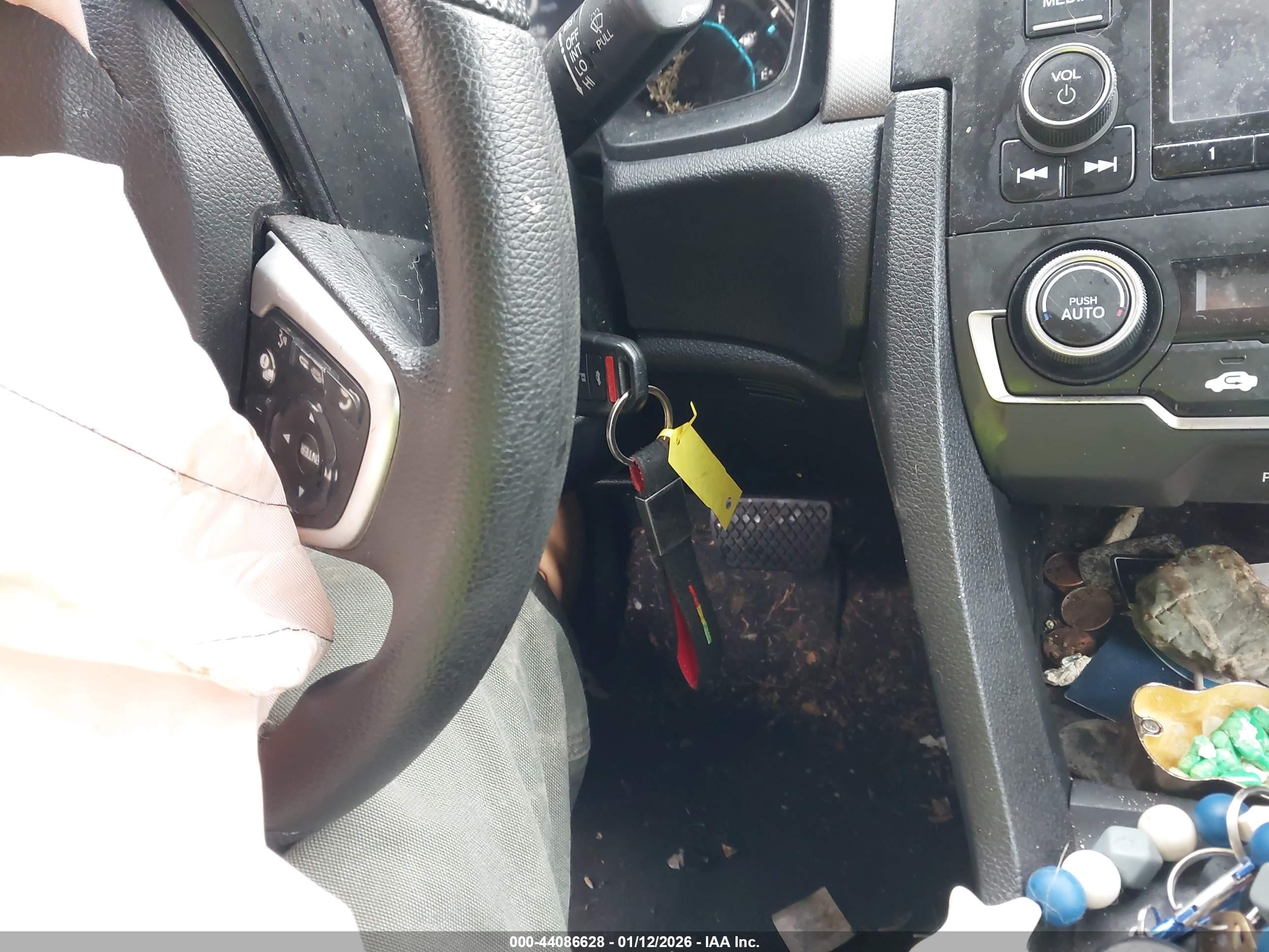 HONDA CIVIC image 11