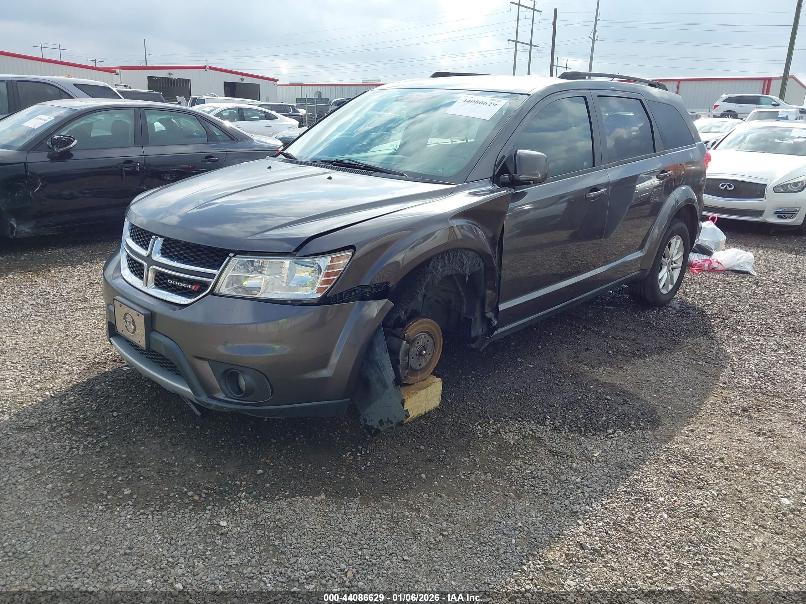 DODGE JOURNEY image 2