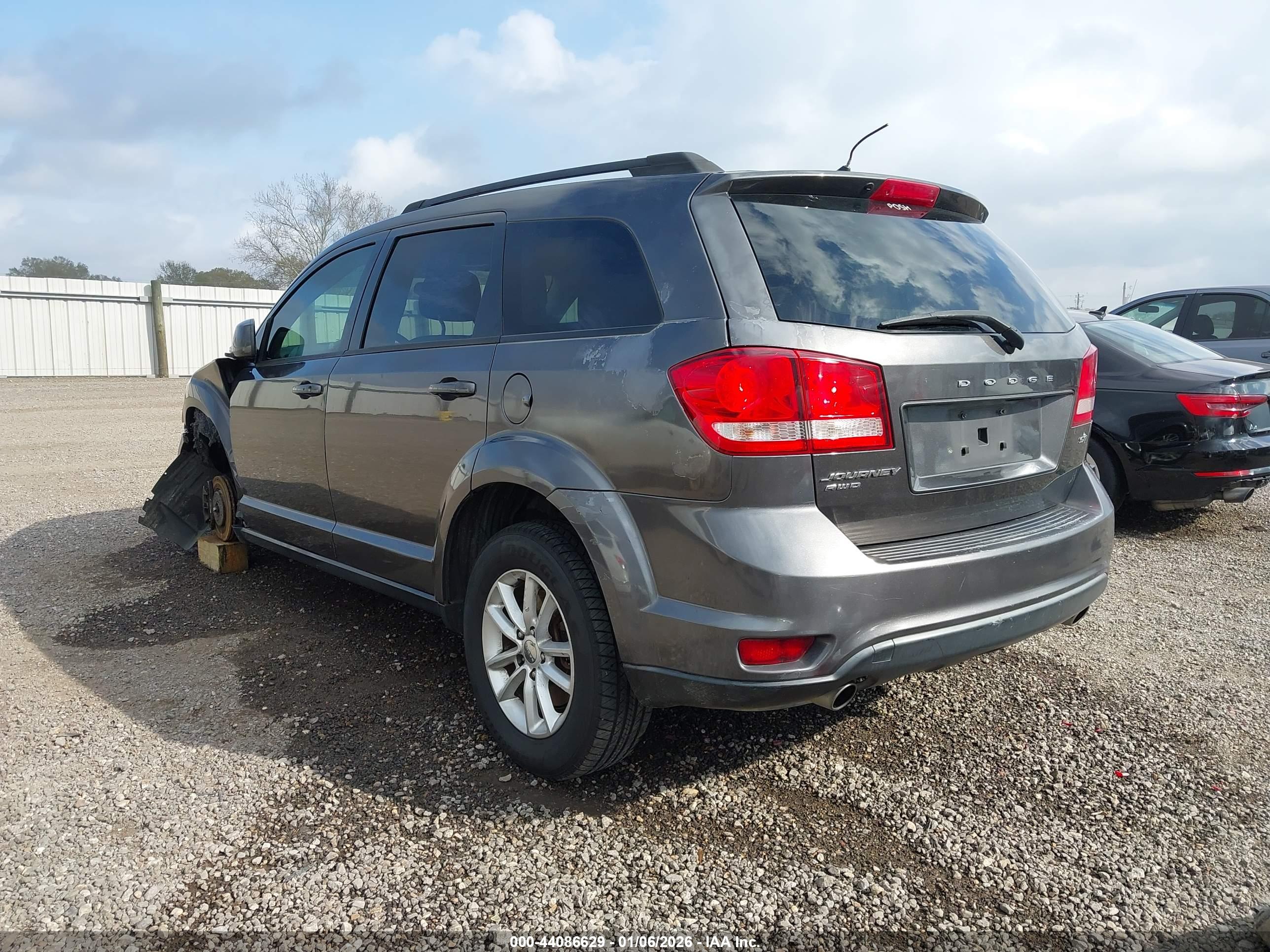 DODGE JOURNEY image 3