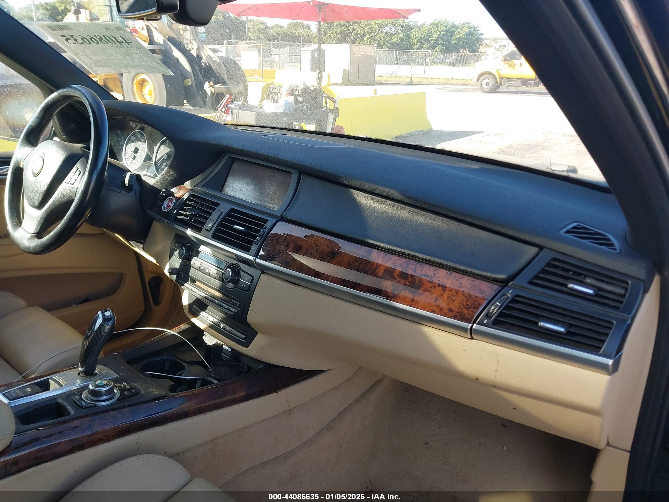 BMW X5 image 5