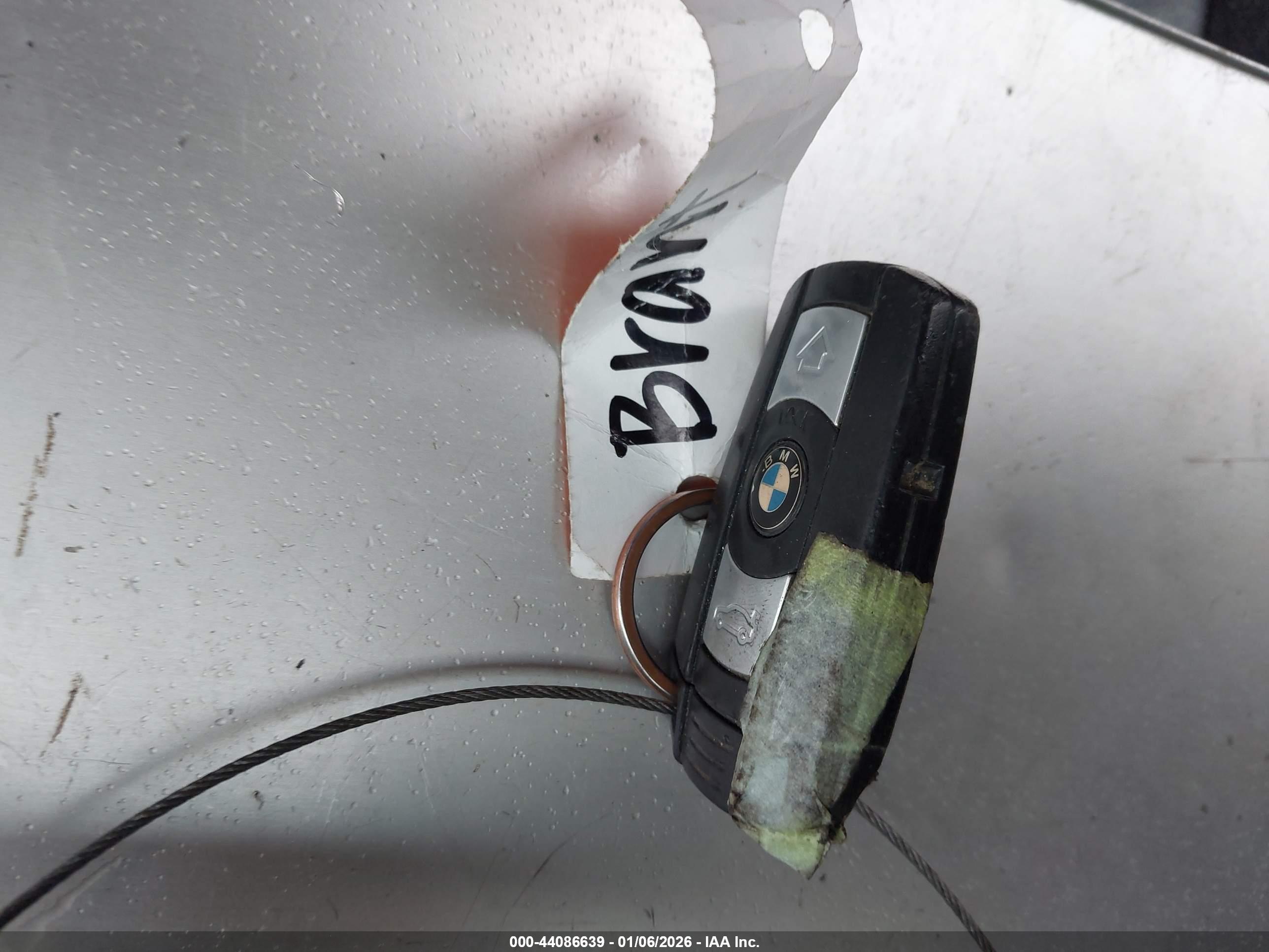 BMW 328I image 11