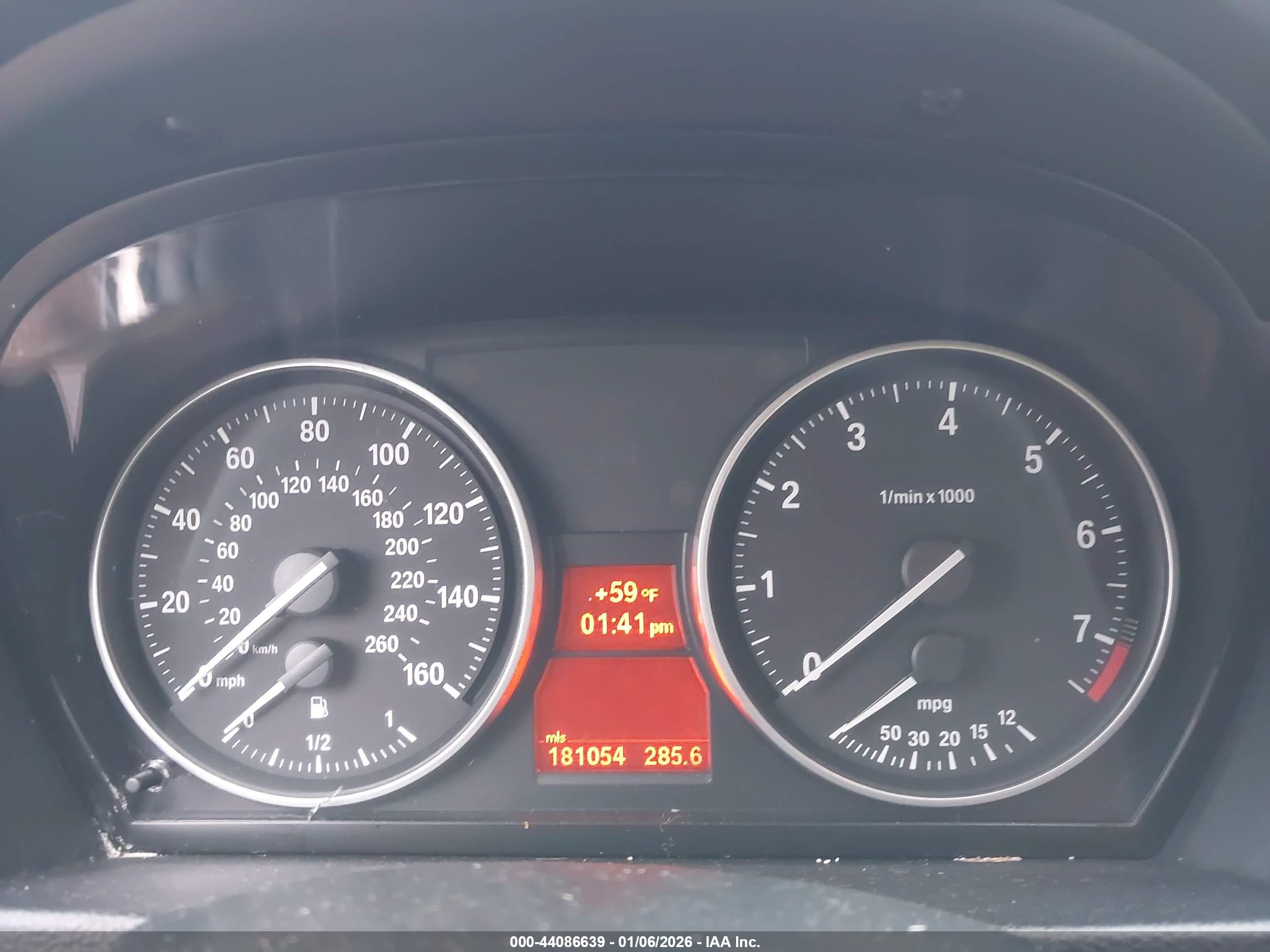 BMW 328I image 7