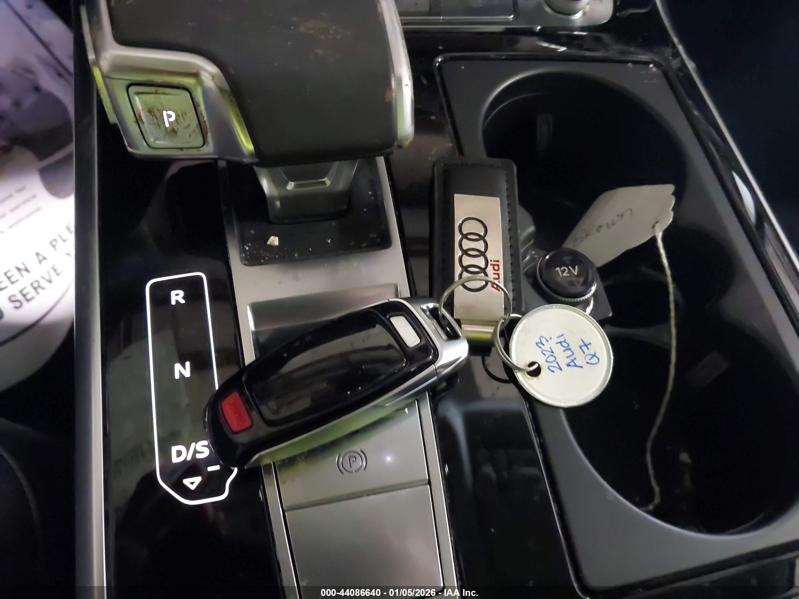 AUDI Q7 image 11