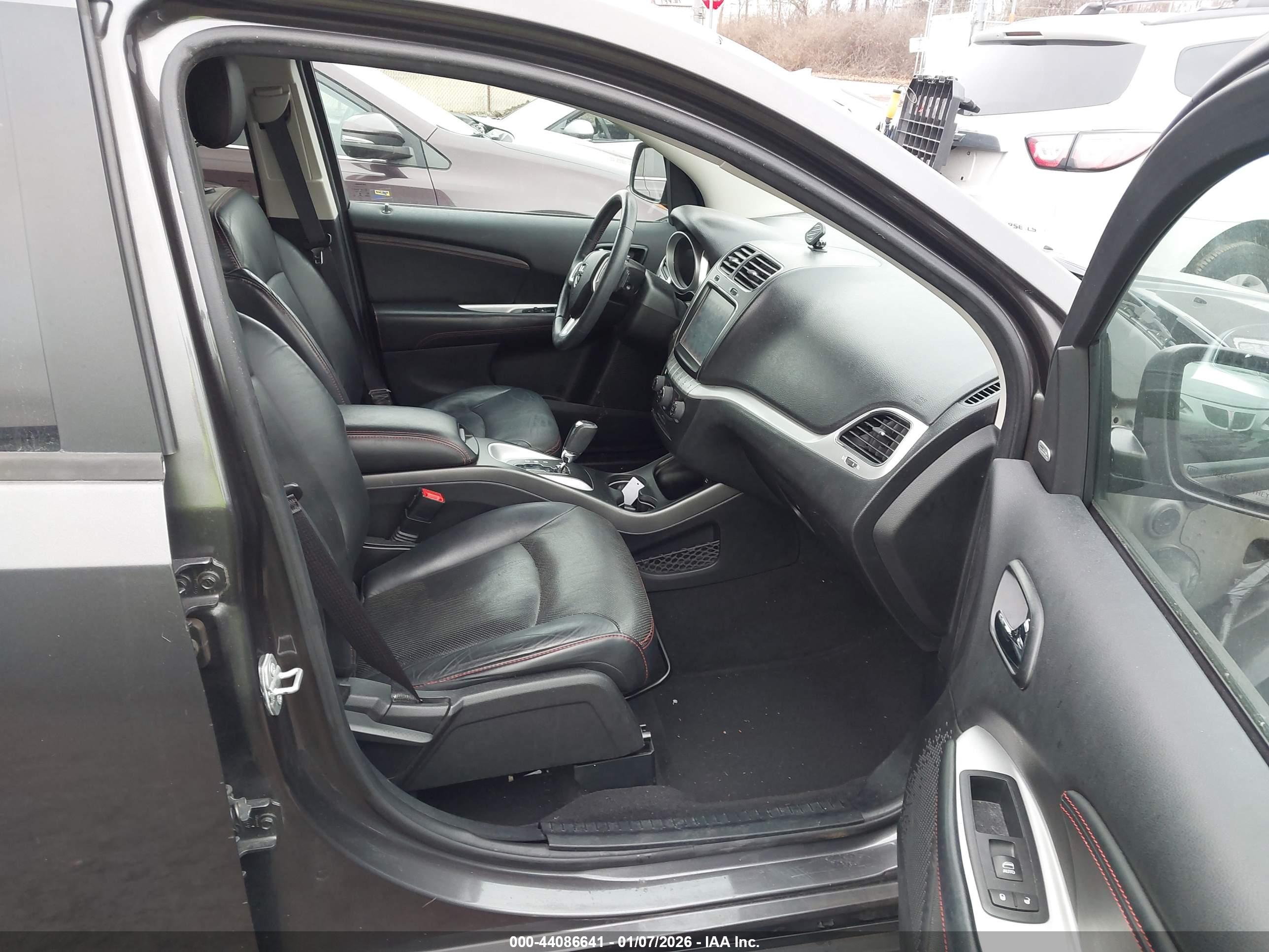 DODGE JOURNEY image 5