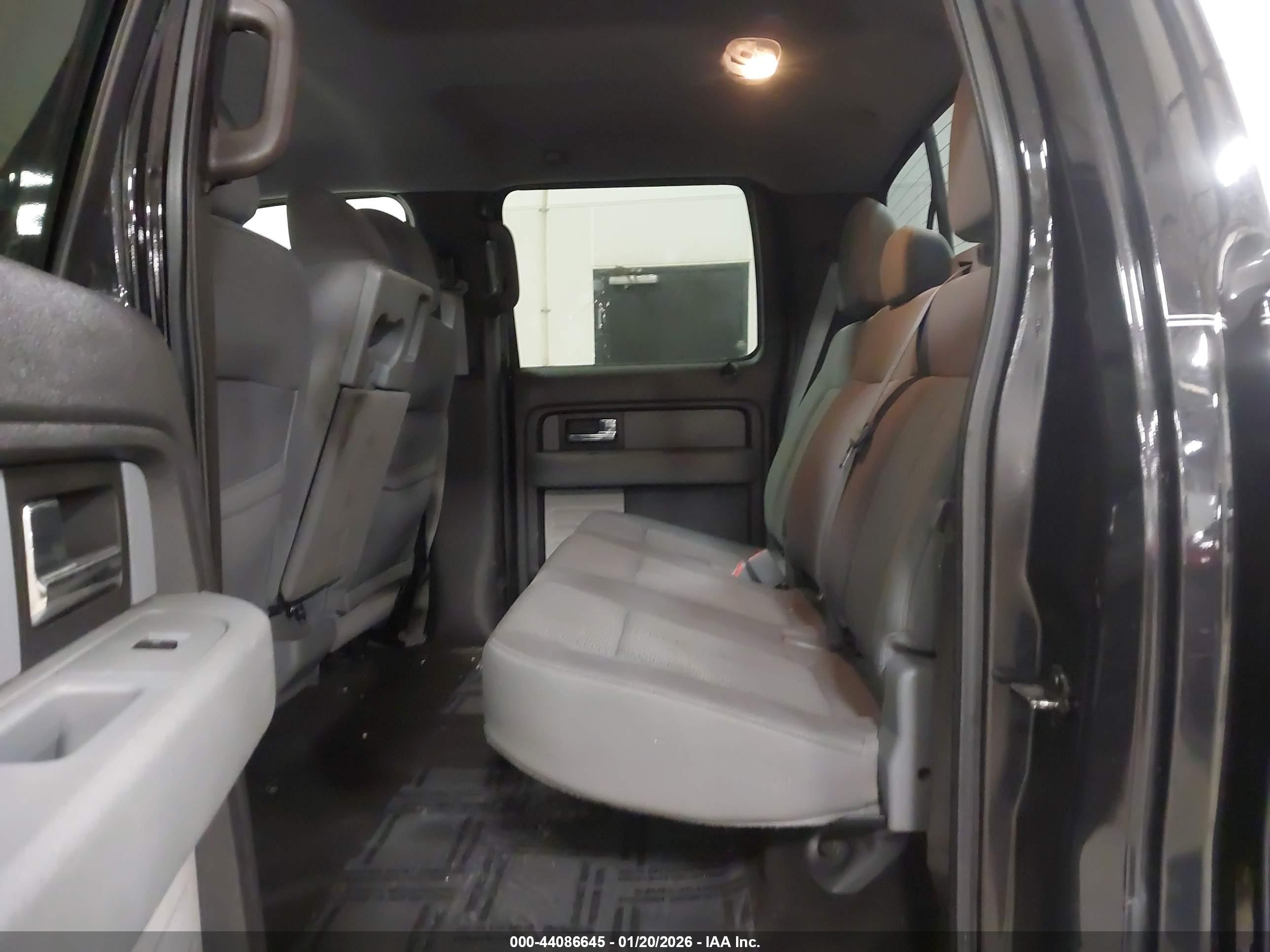 FORD F-150 image 8