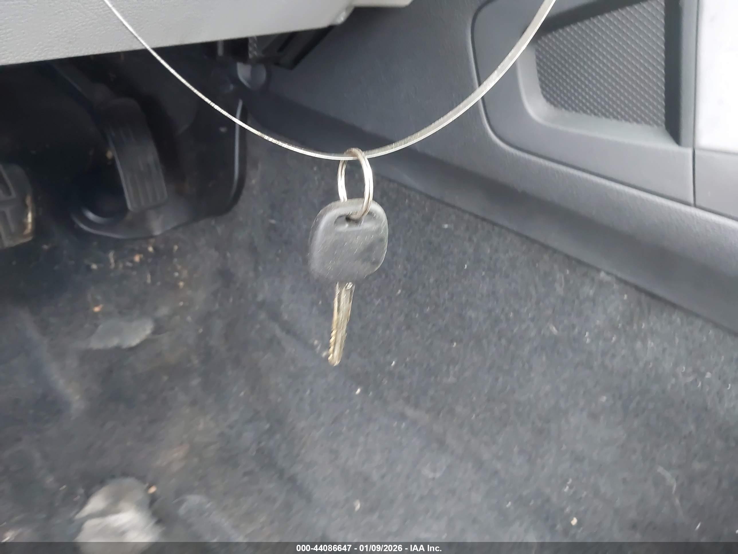 SUBARU FORESTER image 11