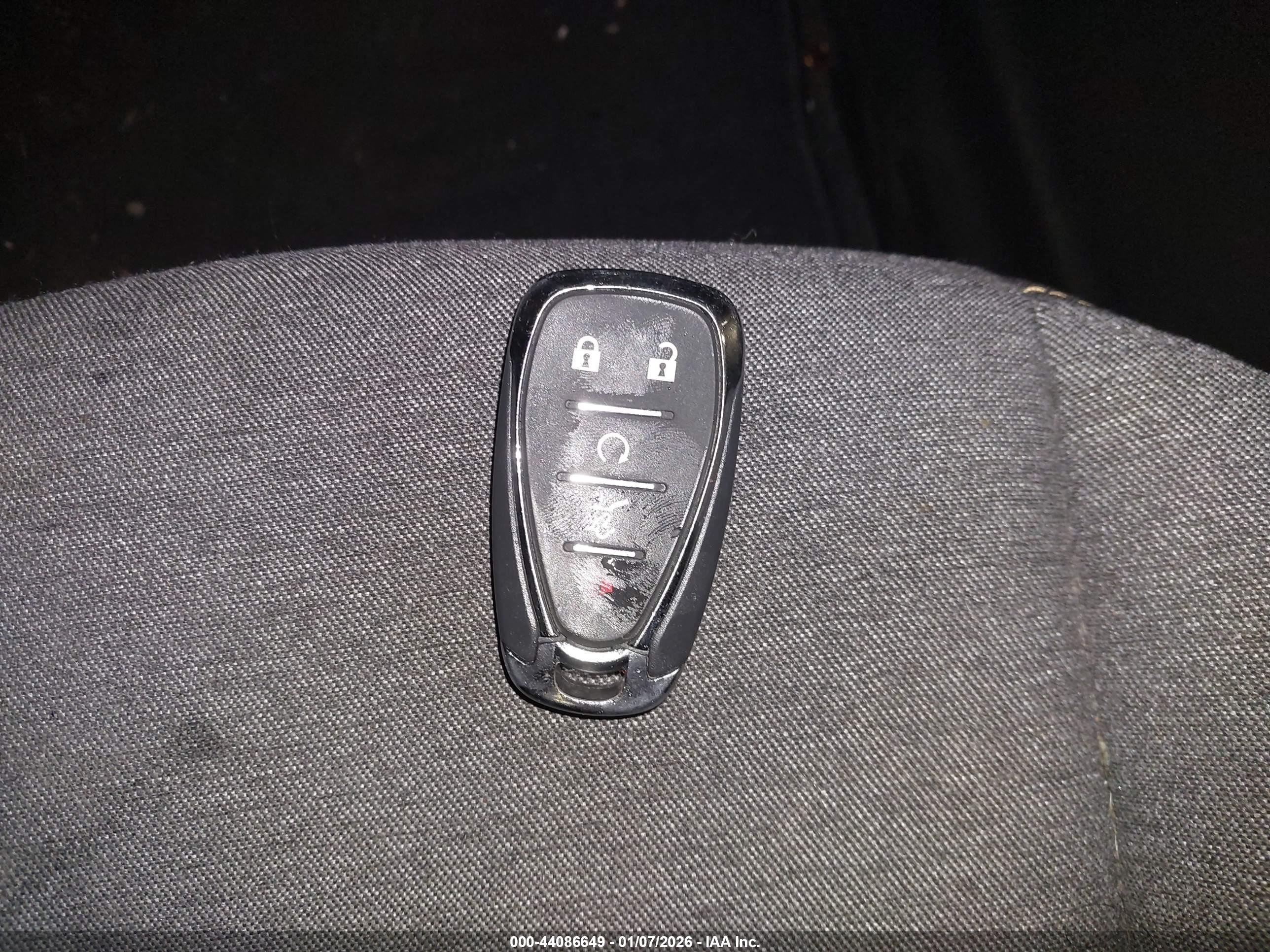 CHEVROLET EQUINOX image 11