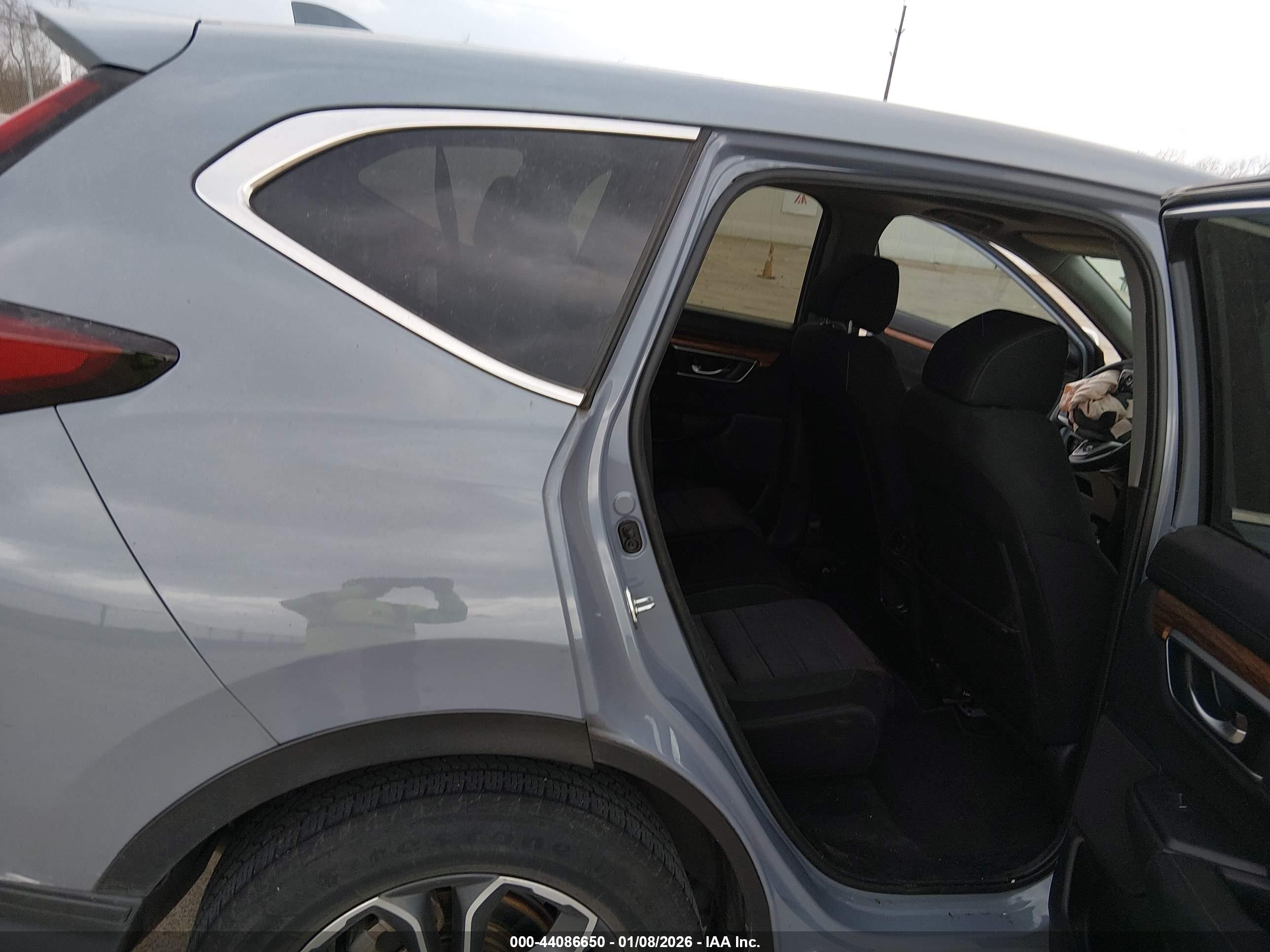 HONDA CR-V image 8