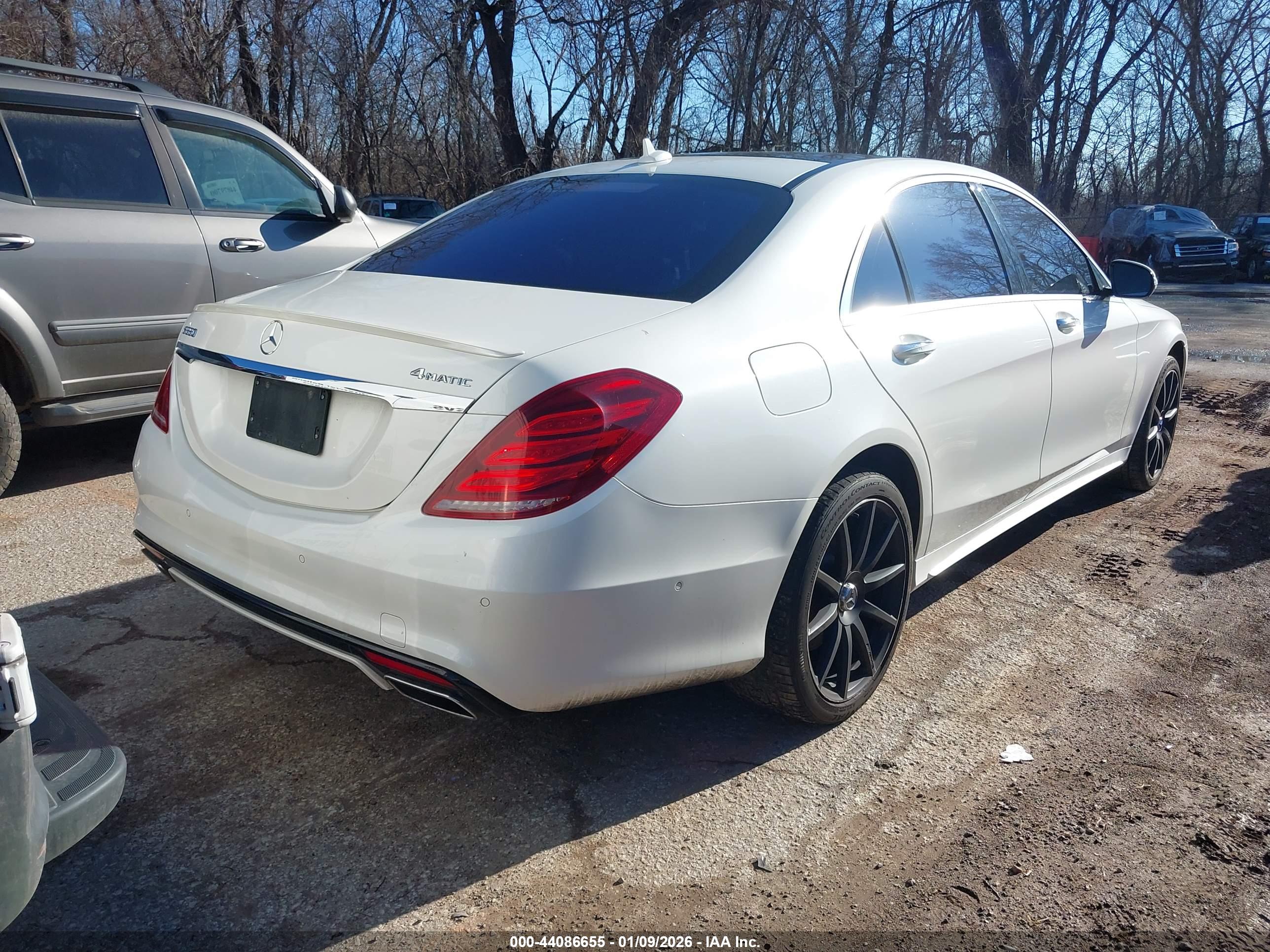 MERCEDES-BENZ S image 4
