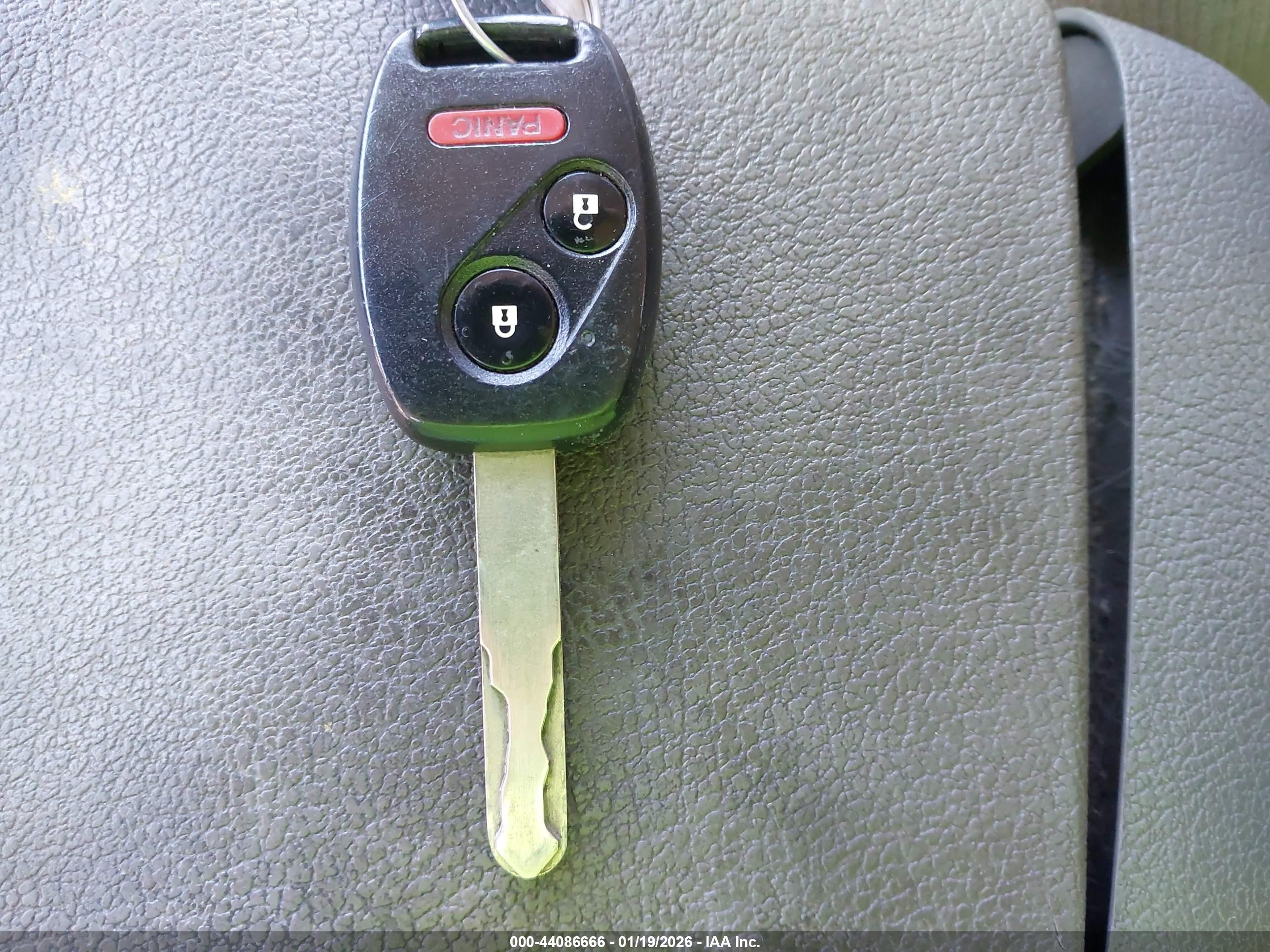 HONDA CR-V image 11