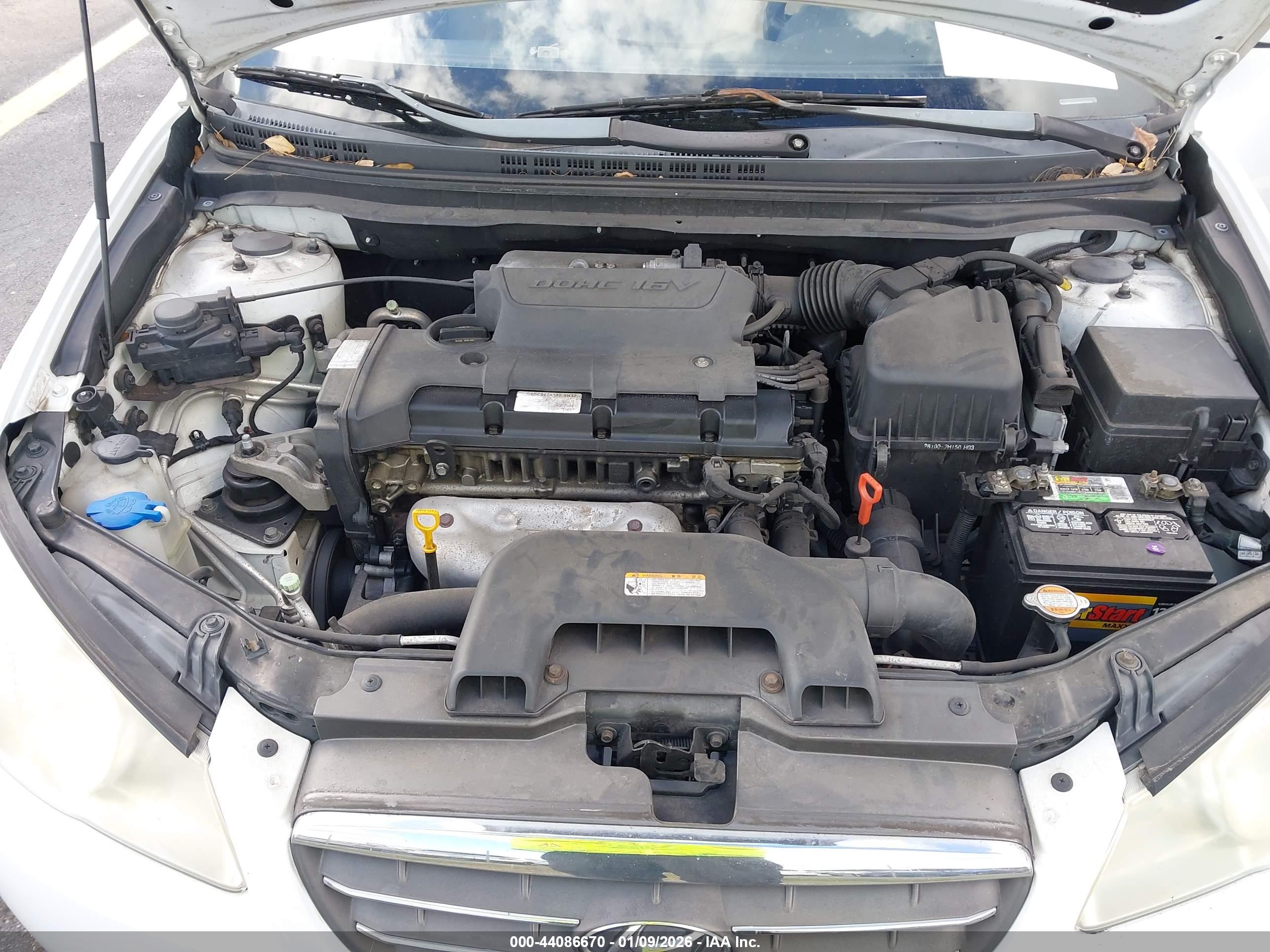 HYUNDAI ELANTRA image 10