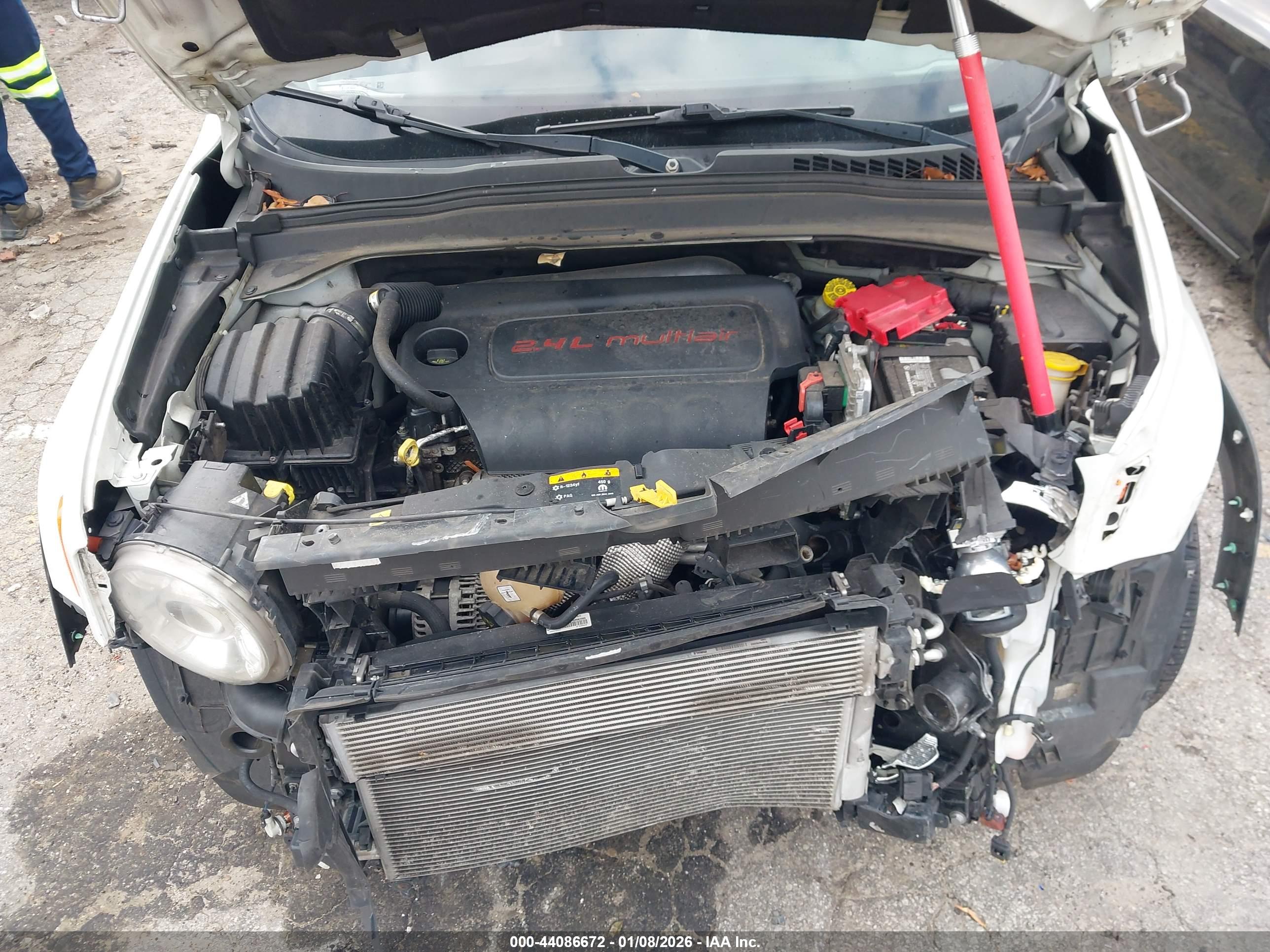 JEEP RENEGADE image 10
