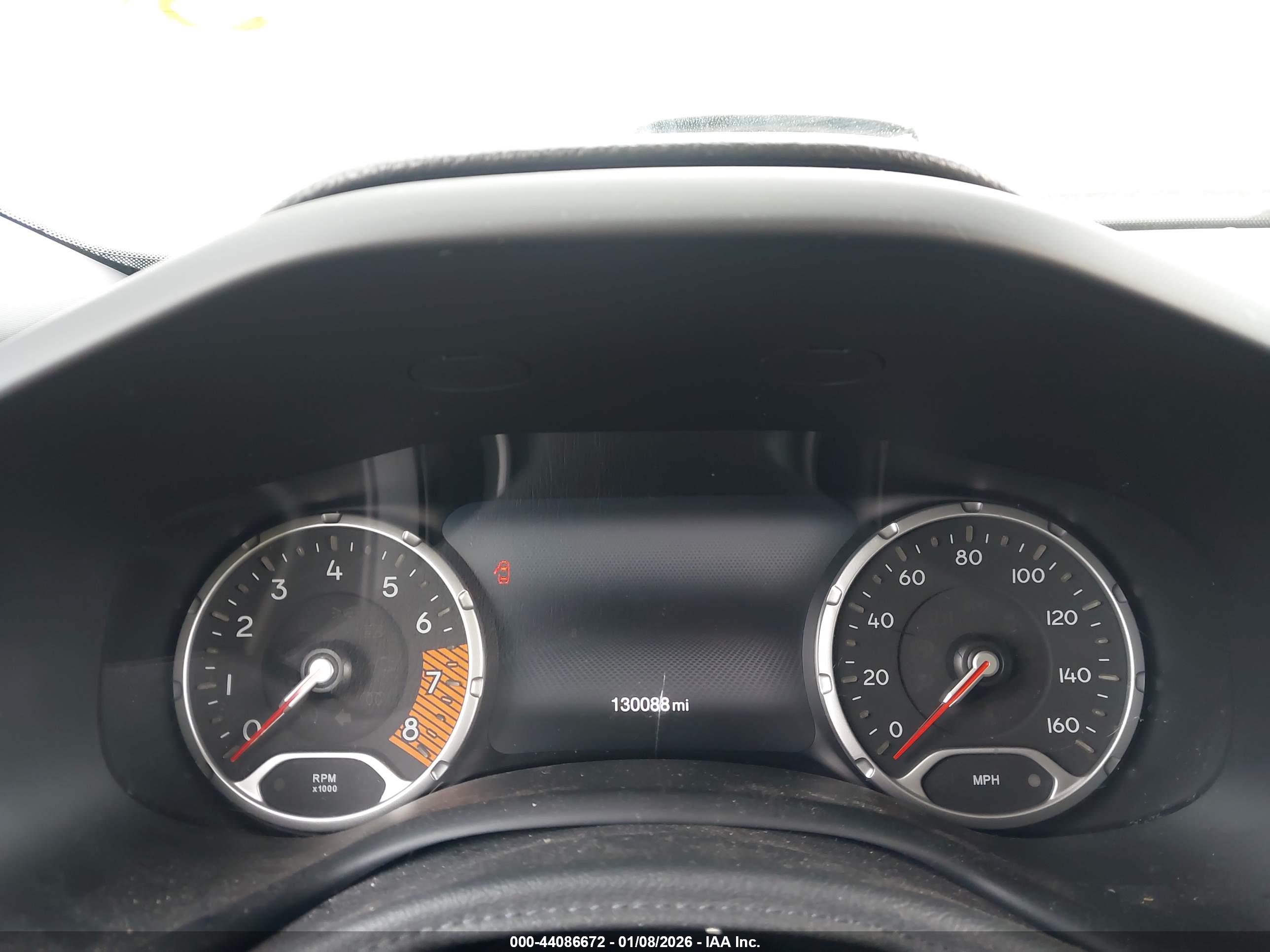 JEEP RENEGADE image 7