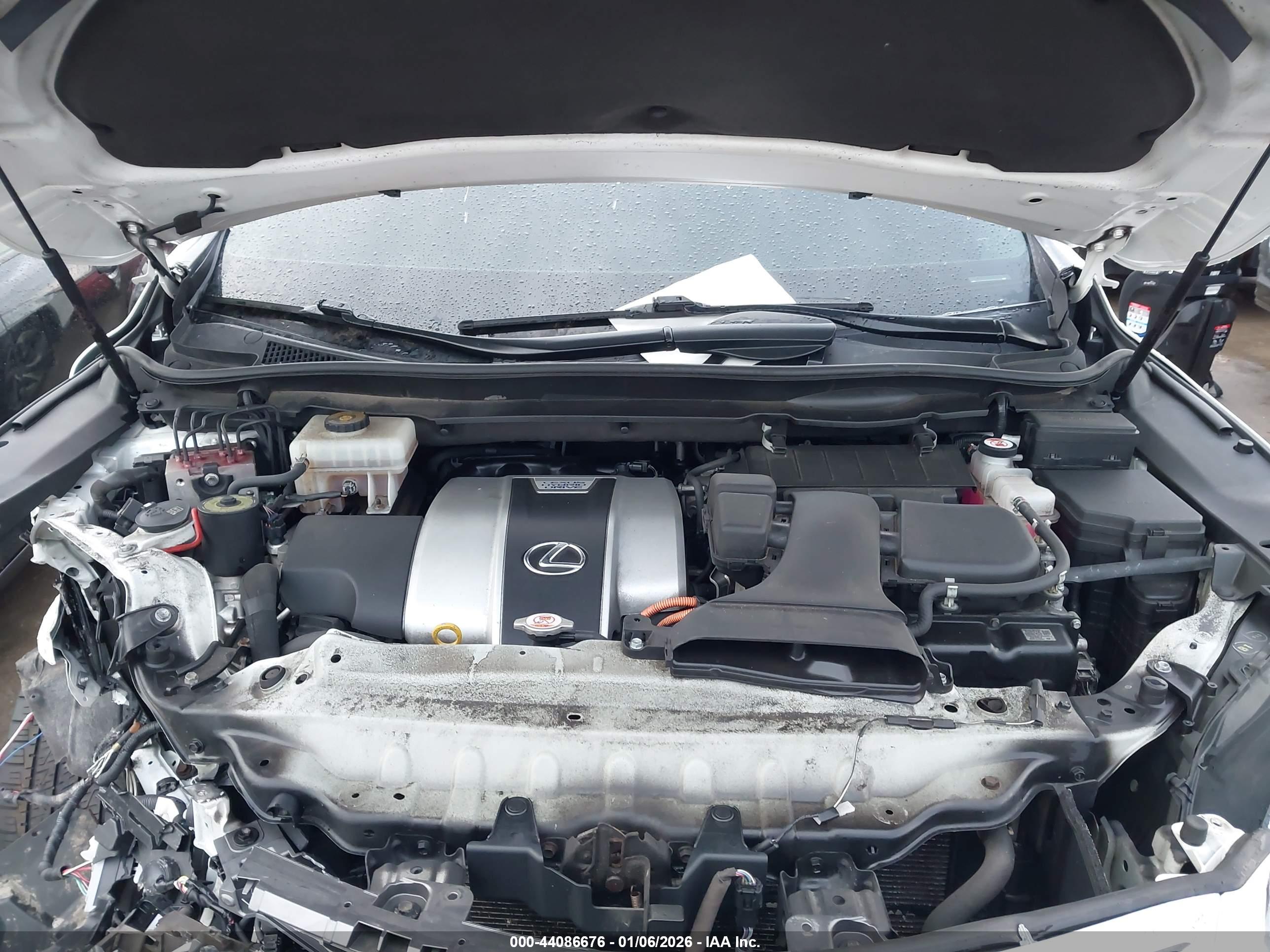 LEXUS RX image 10