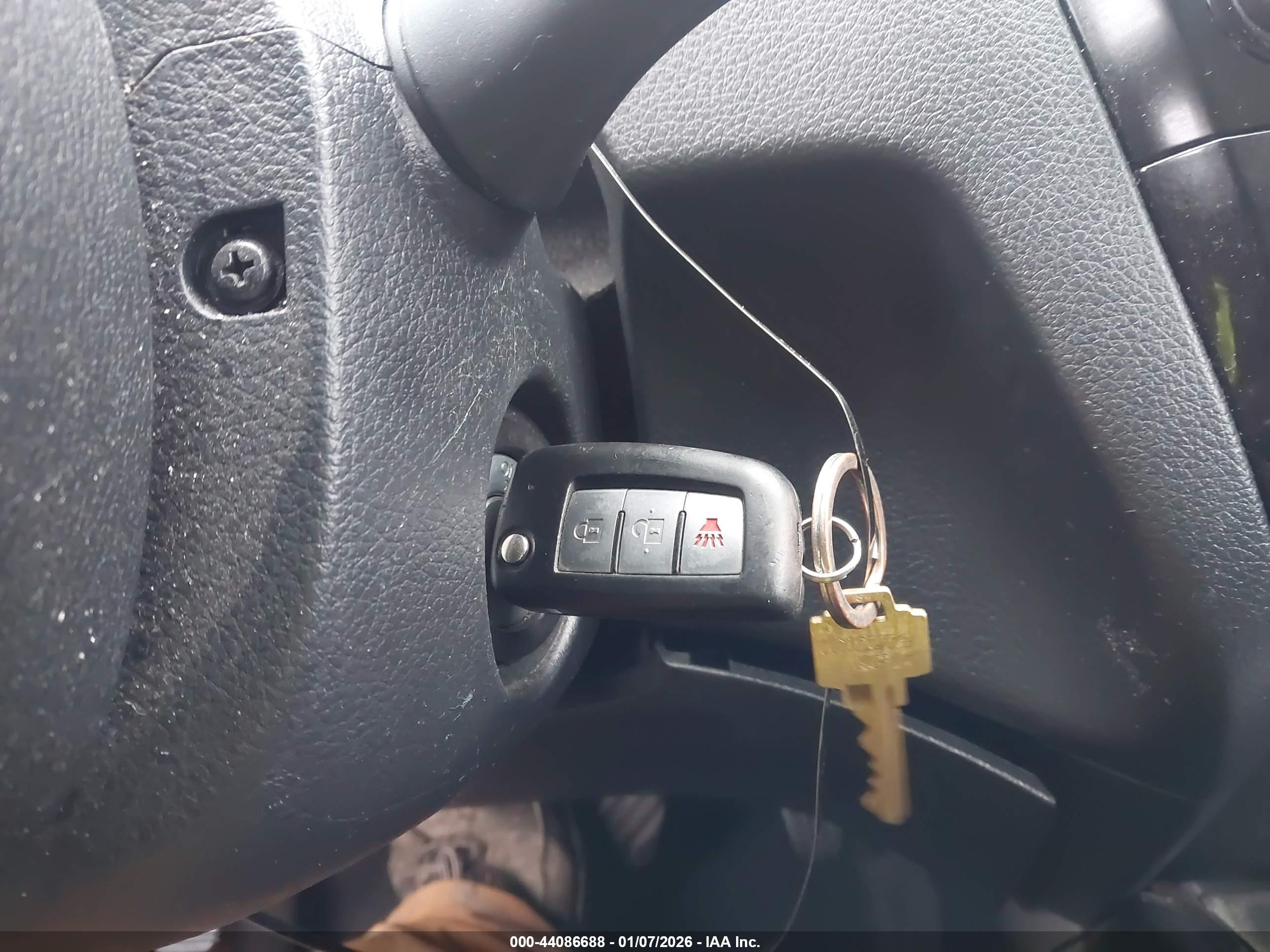 NISSAN ROGUE image 11