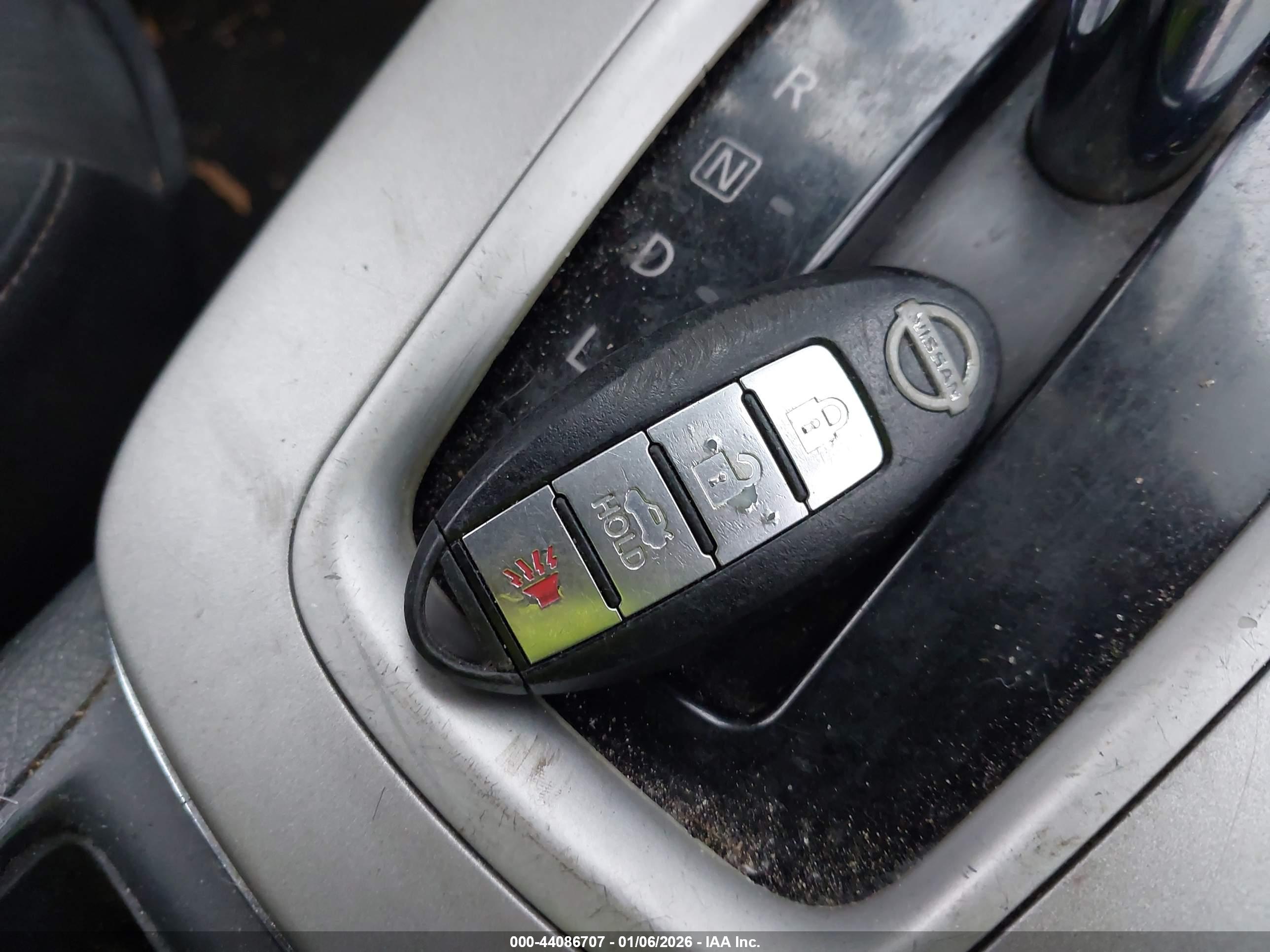 NISSAN SENTRA image 11