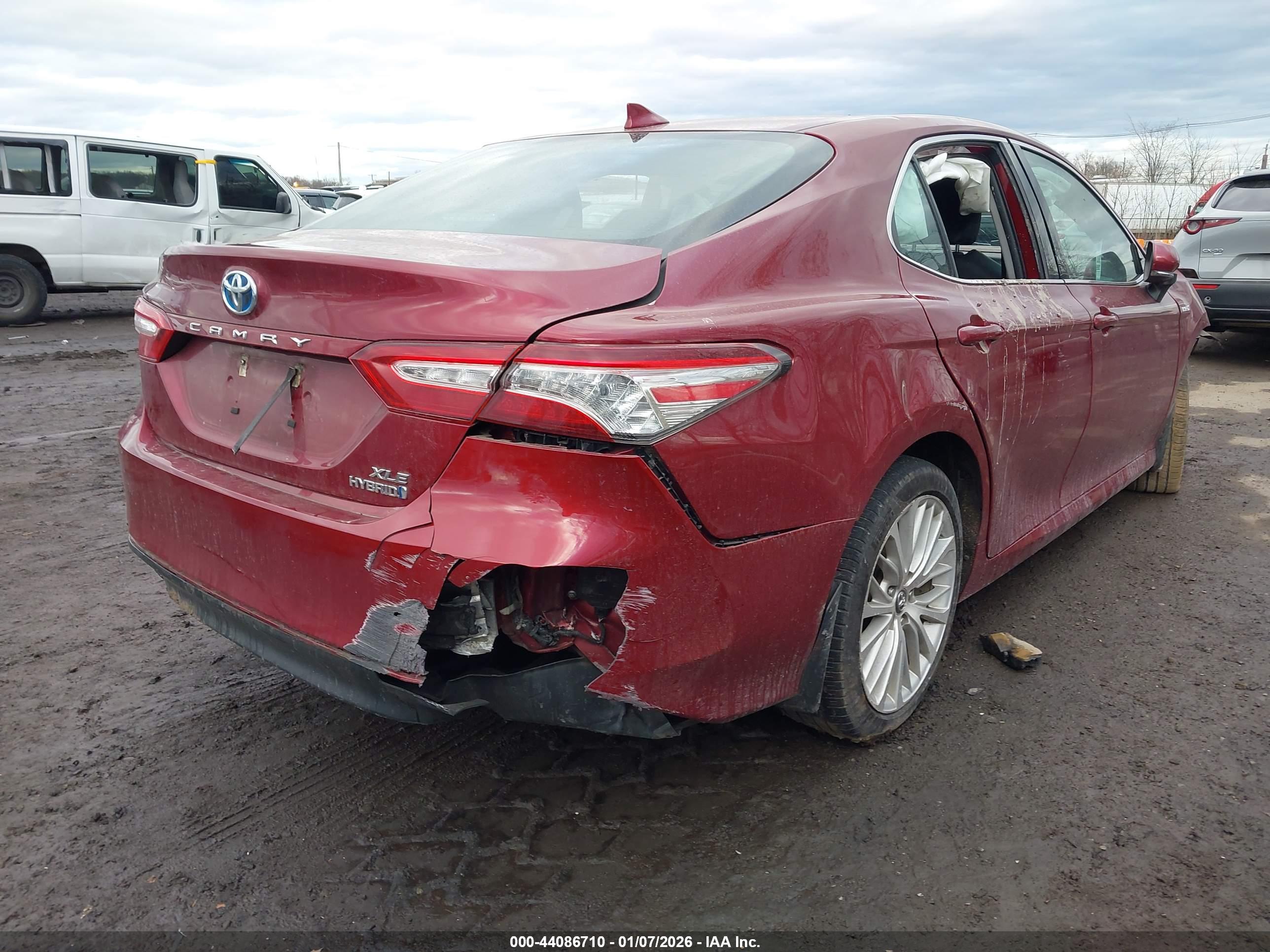 TOYOTA CAMRY image 4